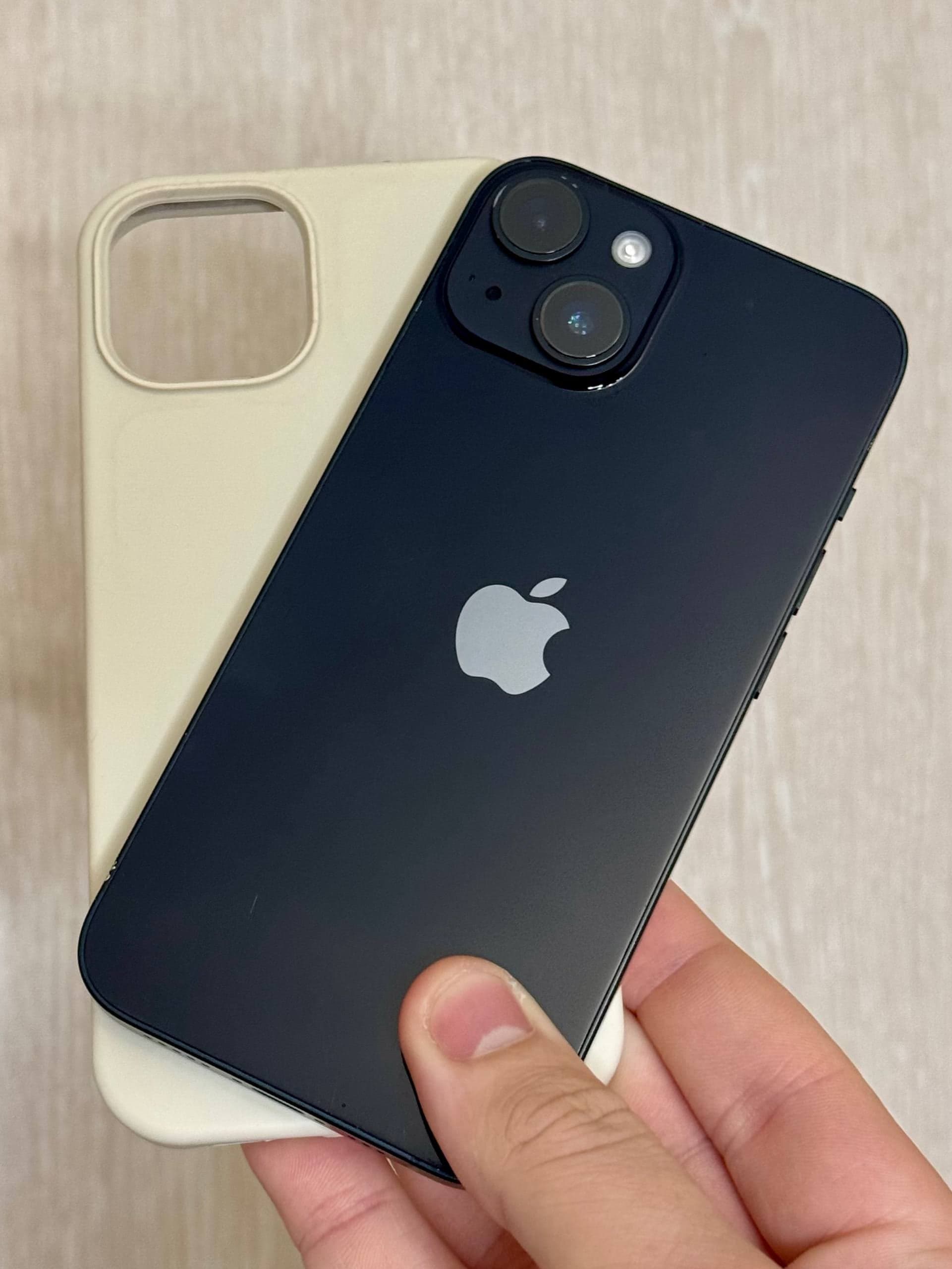 iPhone 14, 128 ГБ: корпус