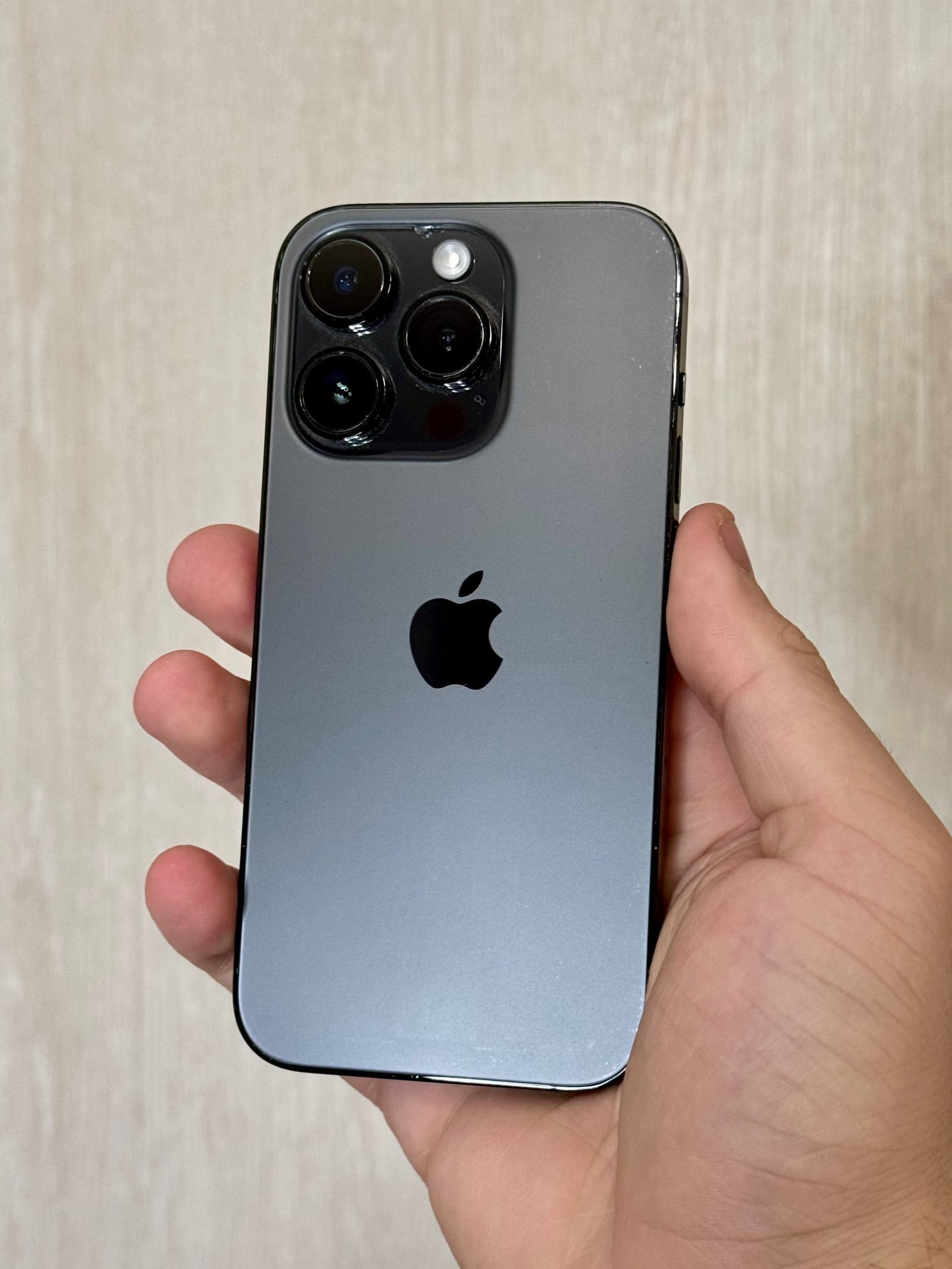 iPhone 14 Pro, 256 ГБ: корпус