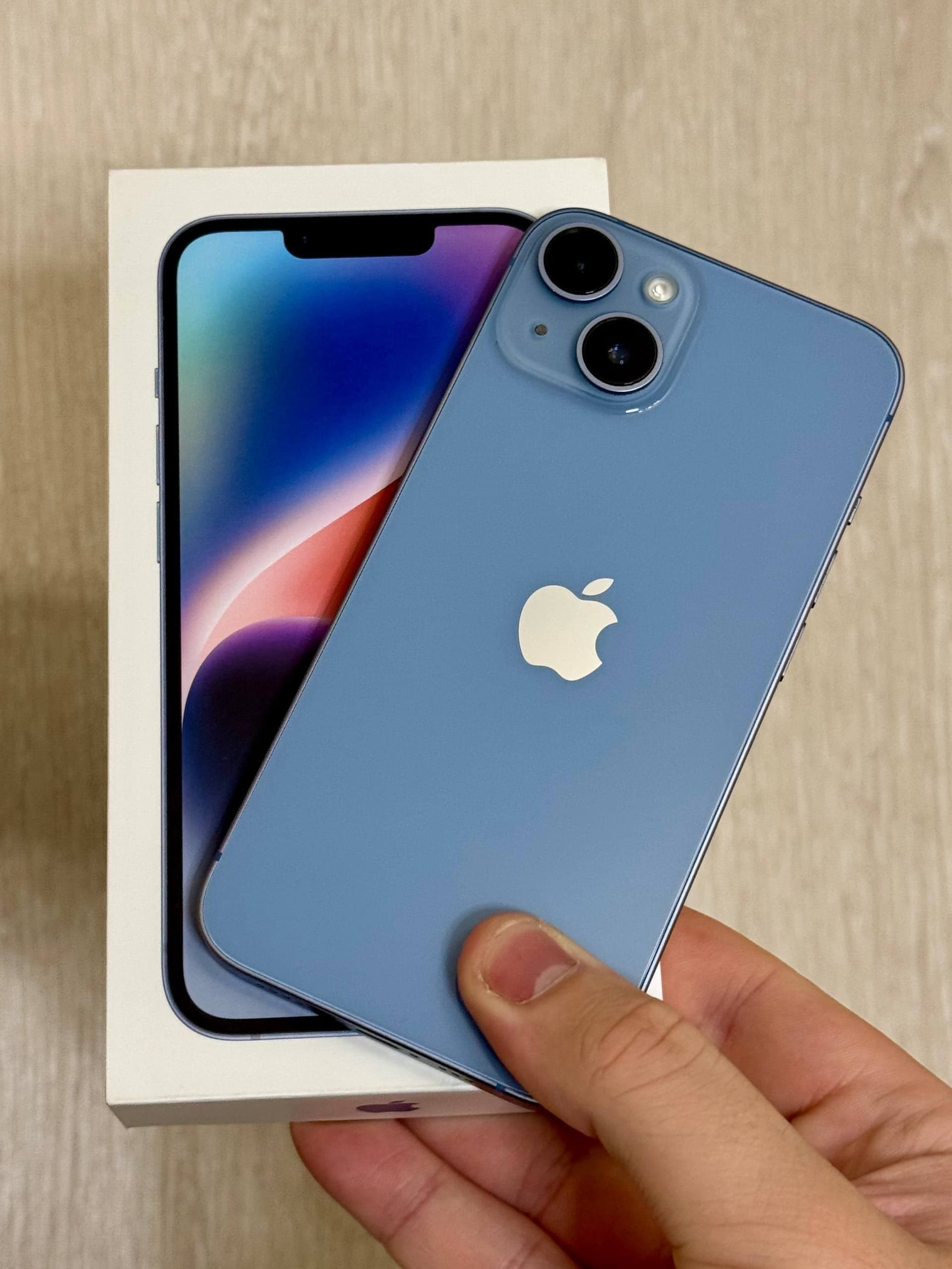 iPhone 14, 128 ГБ: корпус