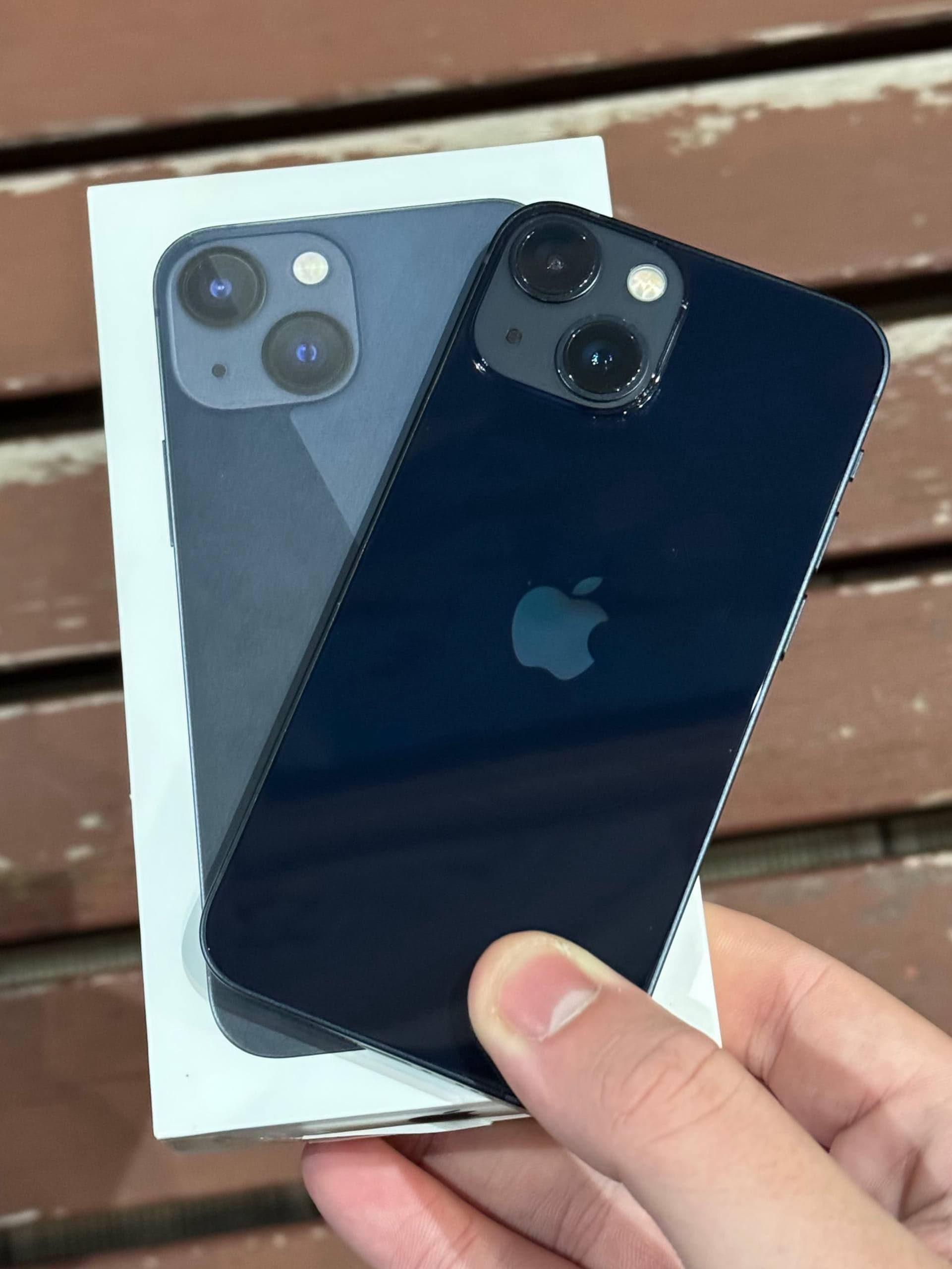 iPhone 13 mini, 128 ГБ: корпус