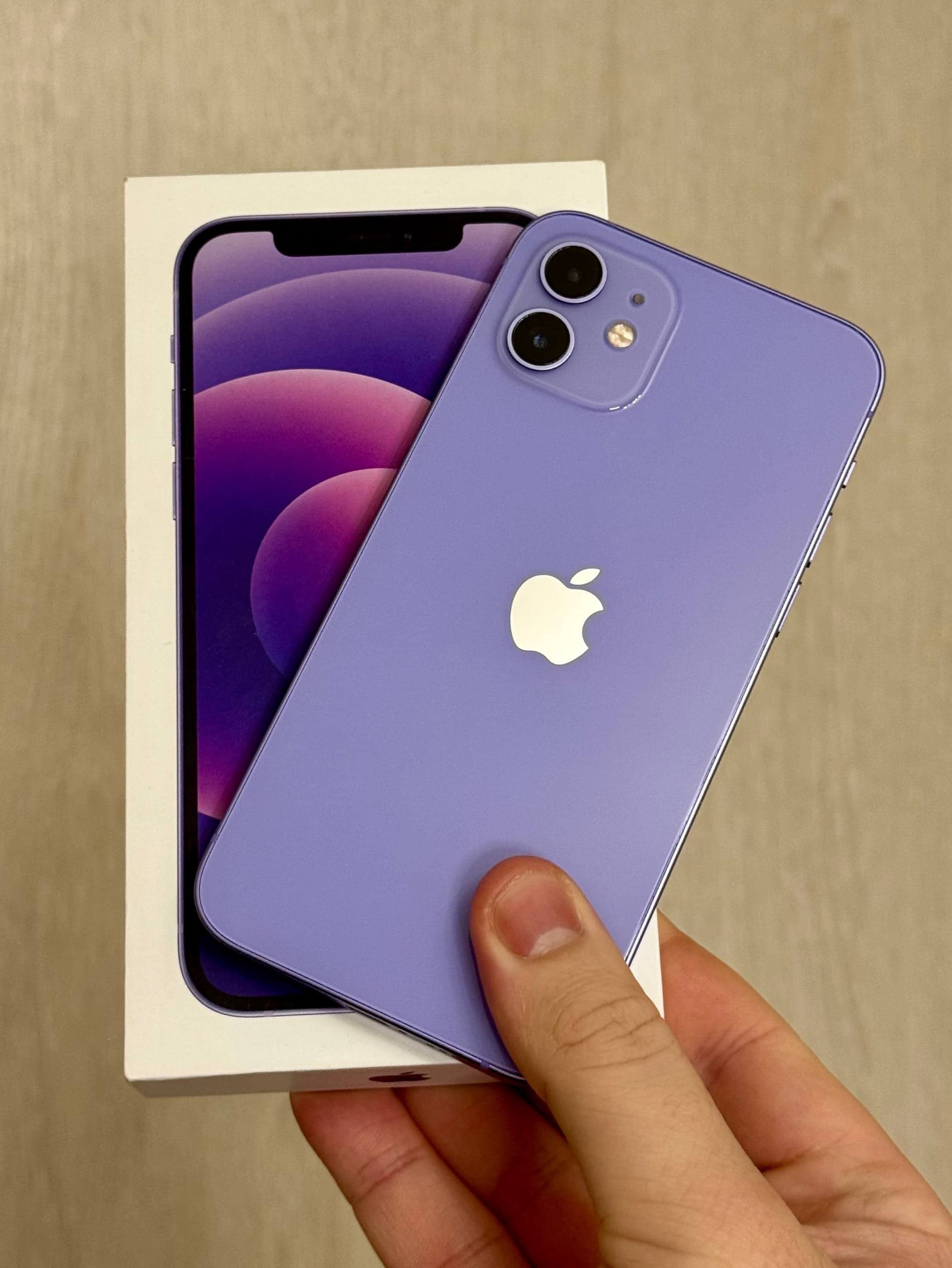 iPhone 12, 128 ГБ: корпус
