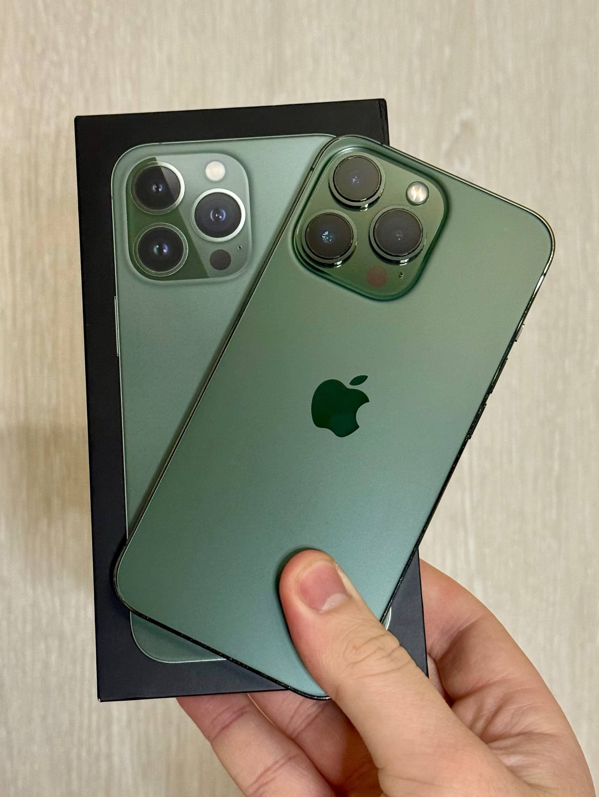 iPhone 13 Pro, 128 ГБ: корпус
