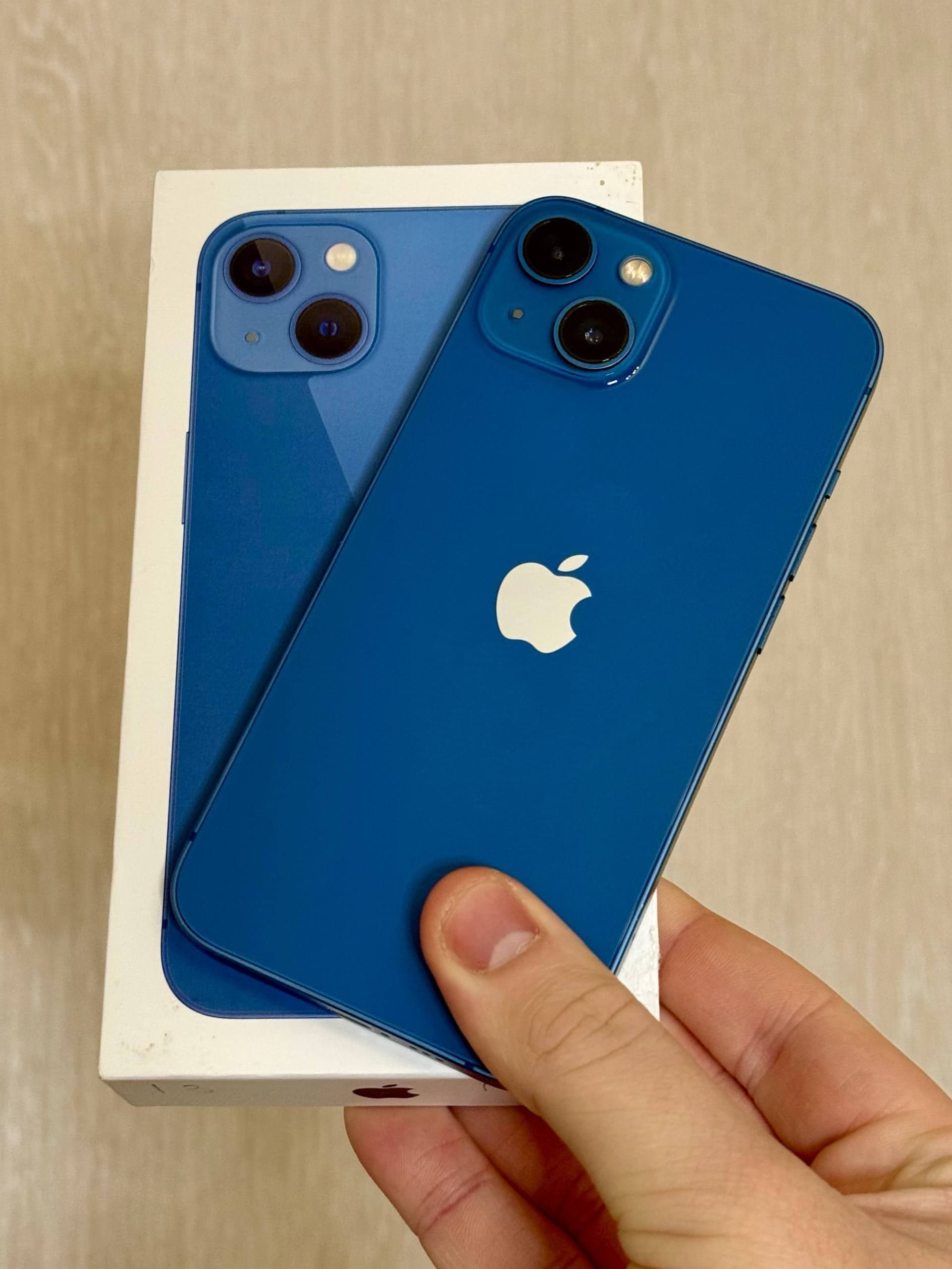iPhone 13, 128 ГБ: корпус