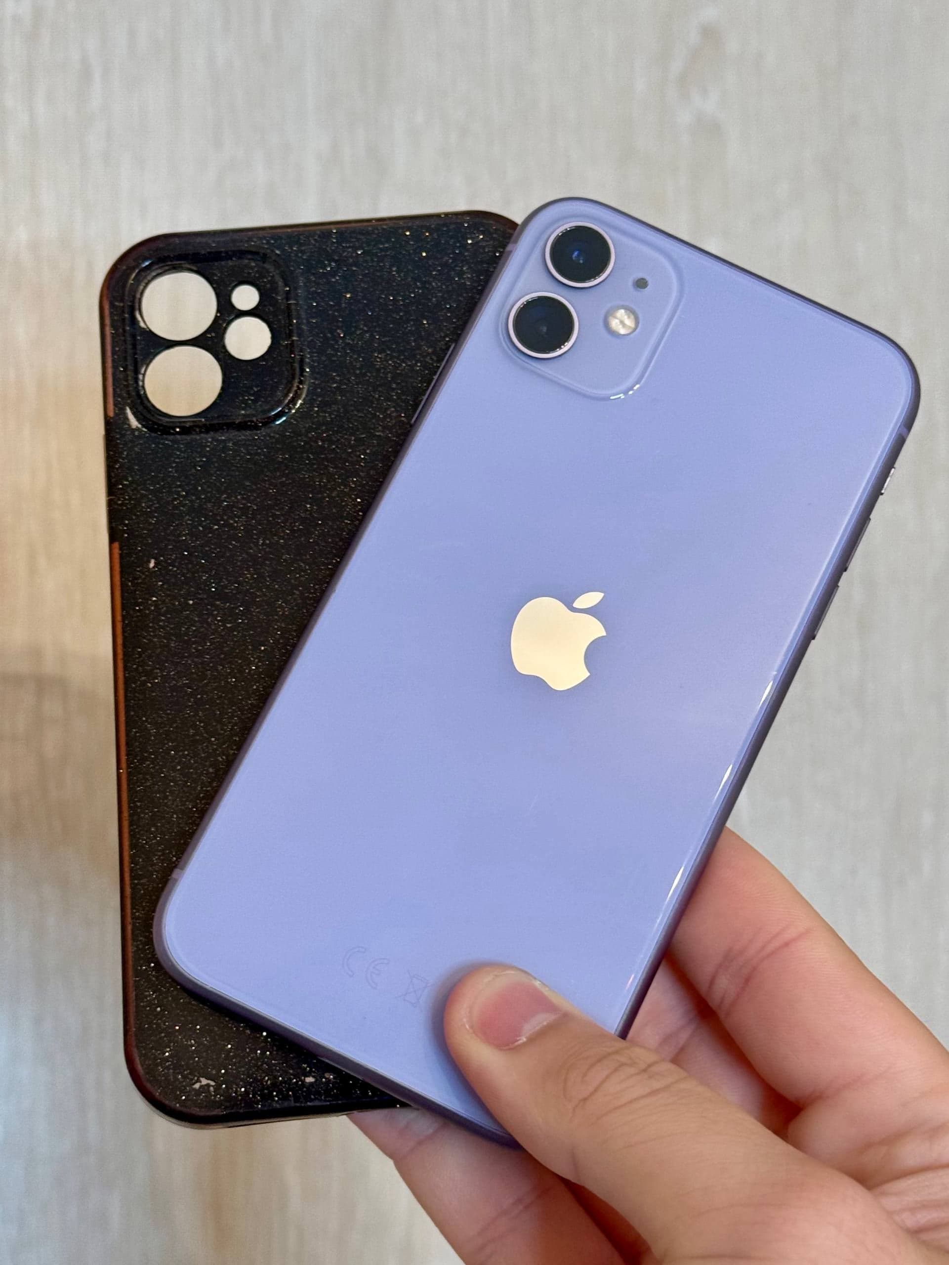 iPhone 11, 128 ГБ: корпус