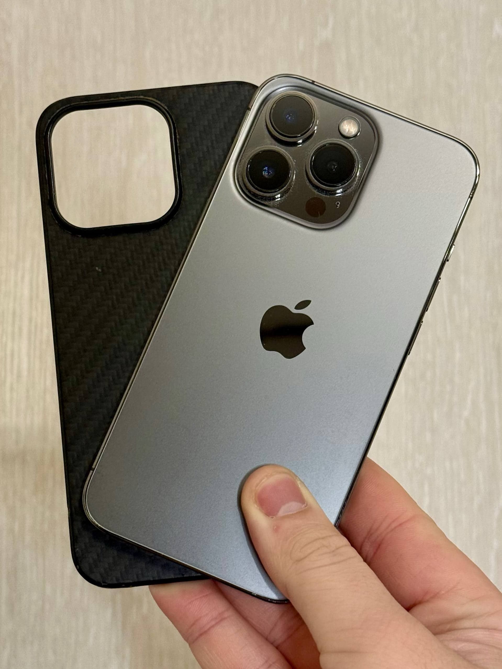 iPhone 13 Pro, 128 ГБ: корпус