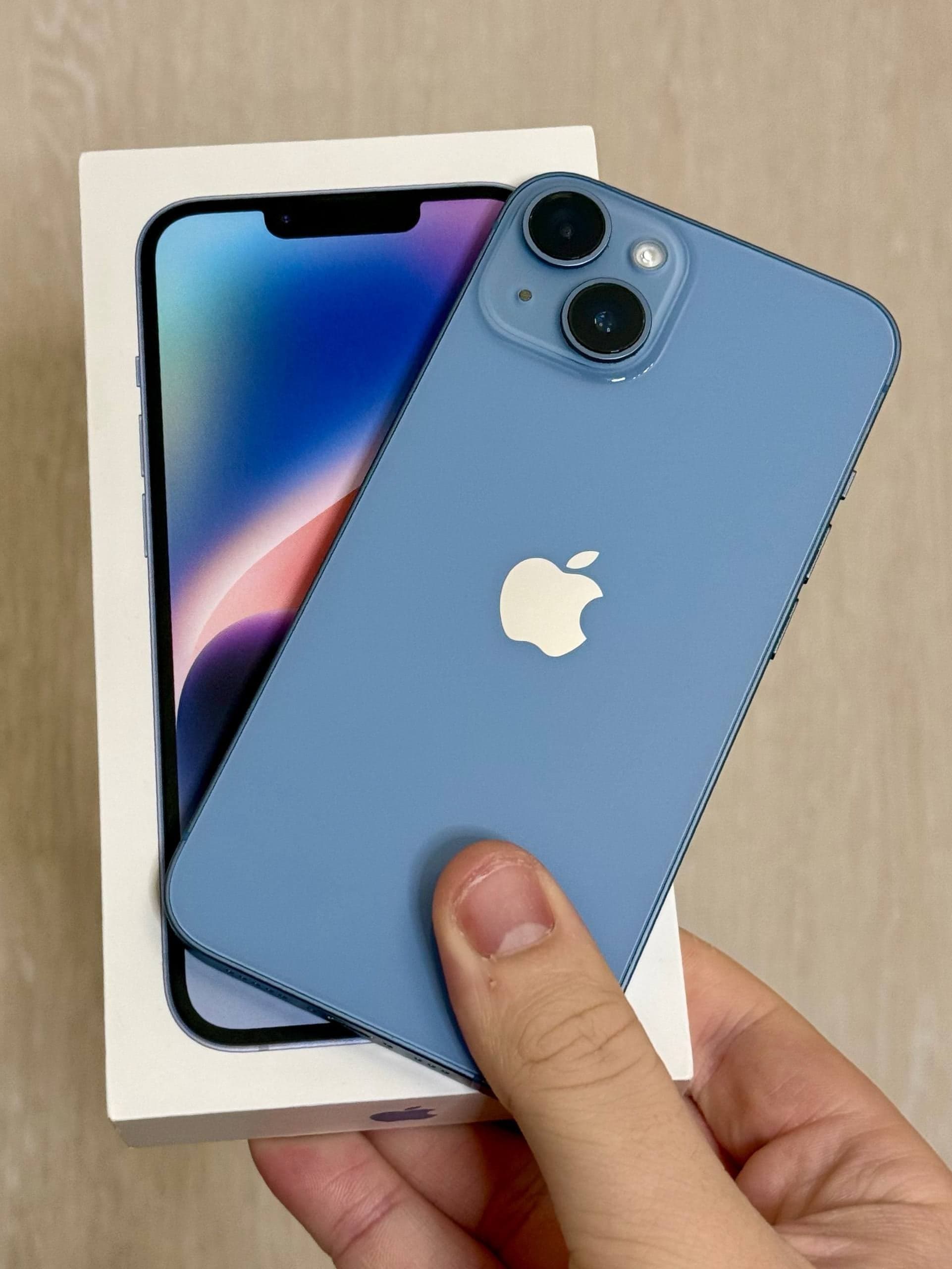 iPhone 14, 128 ГБ: корпус