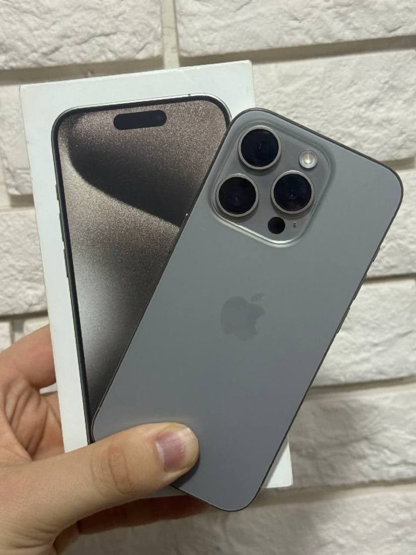 iPhone 15 Pro, 128 ГБ: корпус