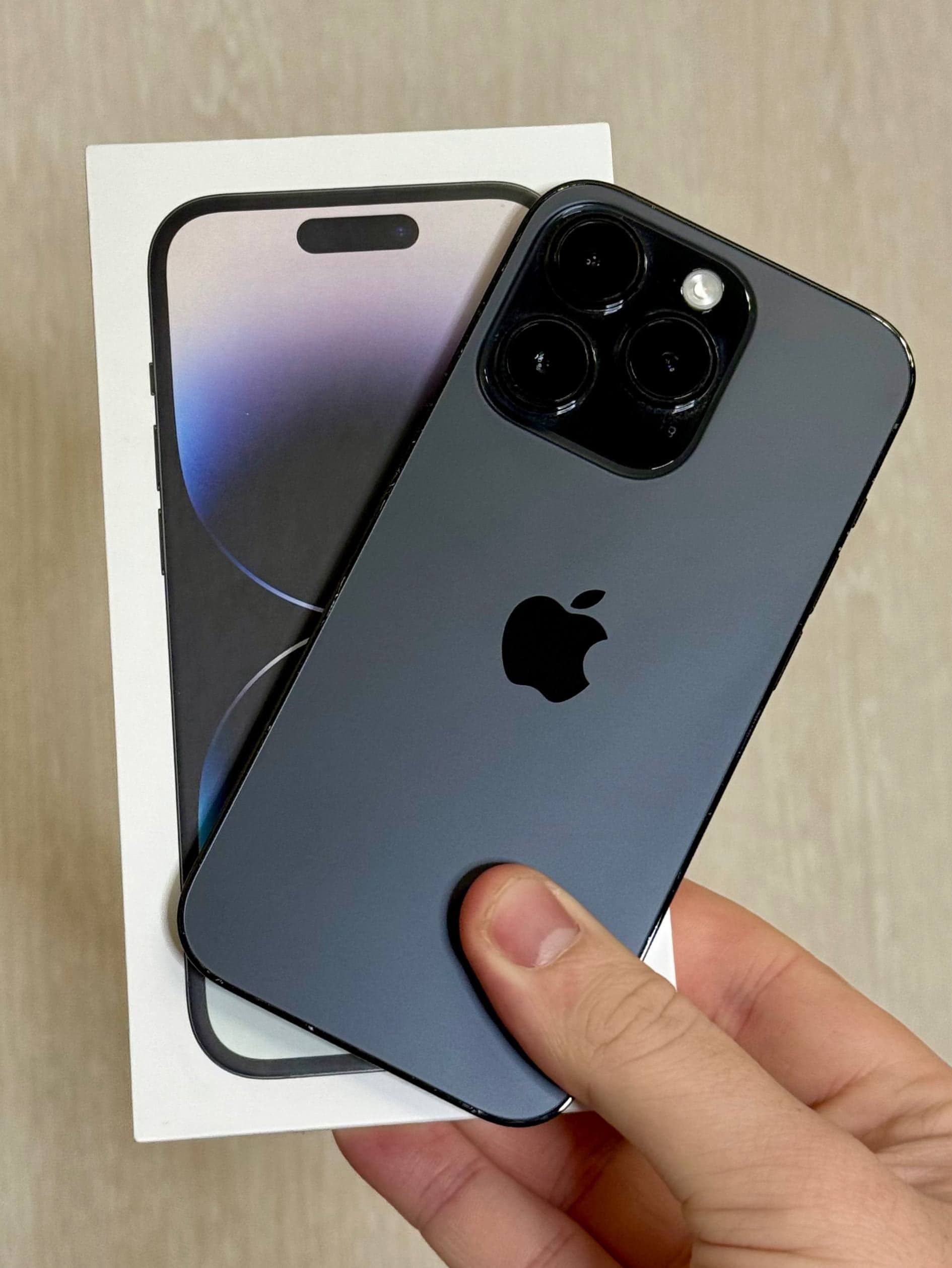 iPhone 14 Pro, 128 ГБ: корпус
