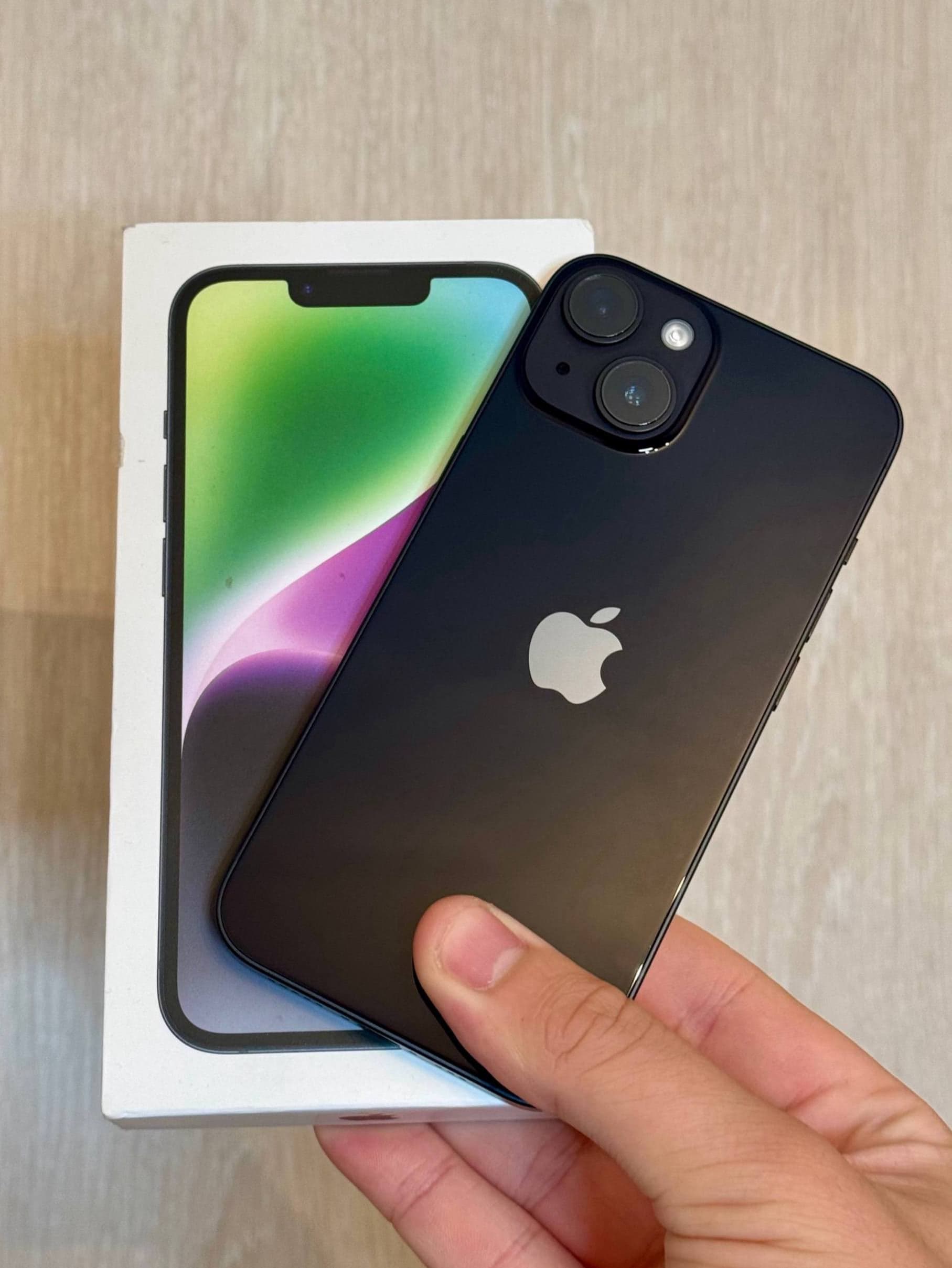 iPhone 14, 128 ГБ: корпус