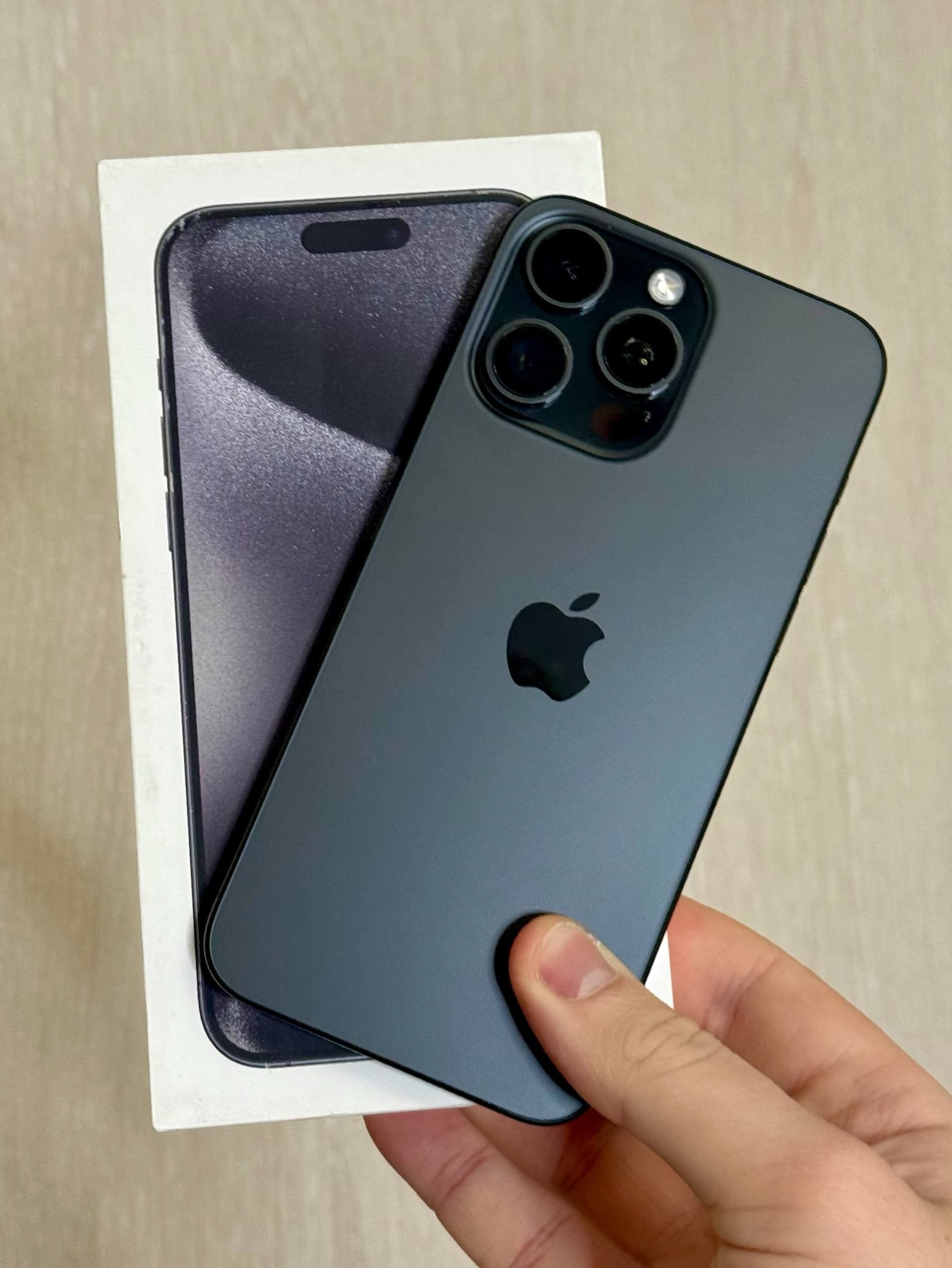 iPhone 15 Pro Max, 256 ГБ: корпус