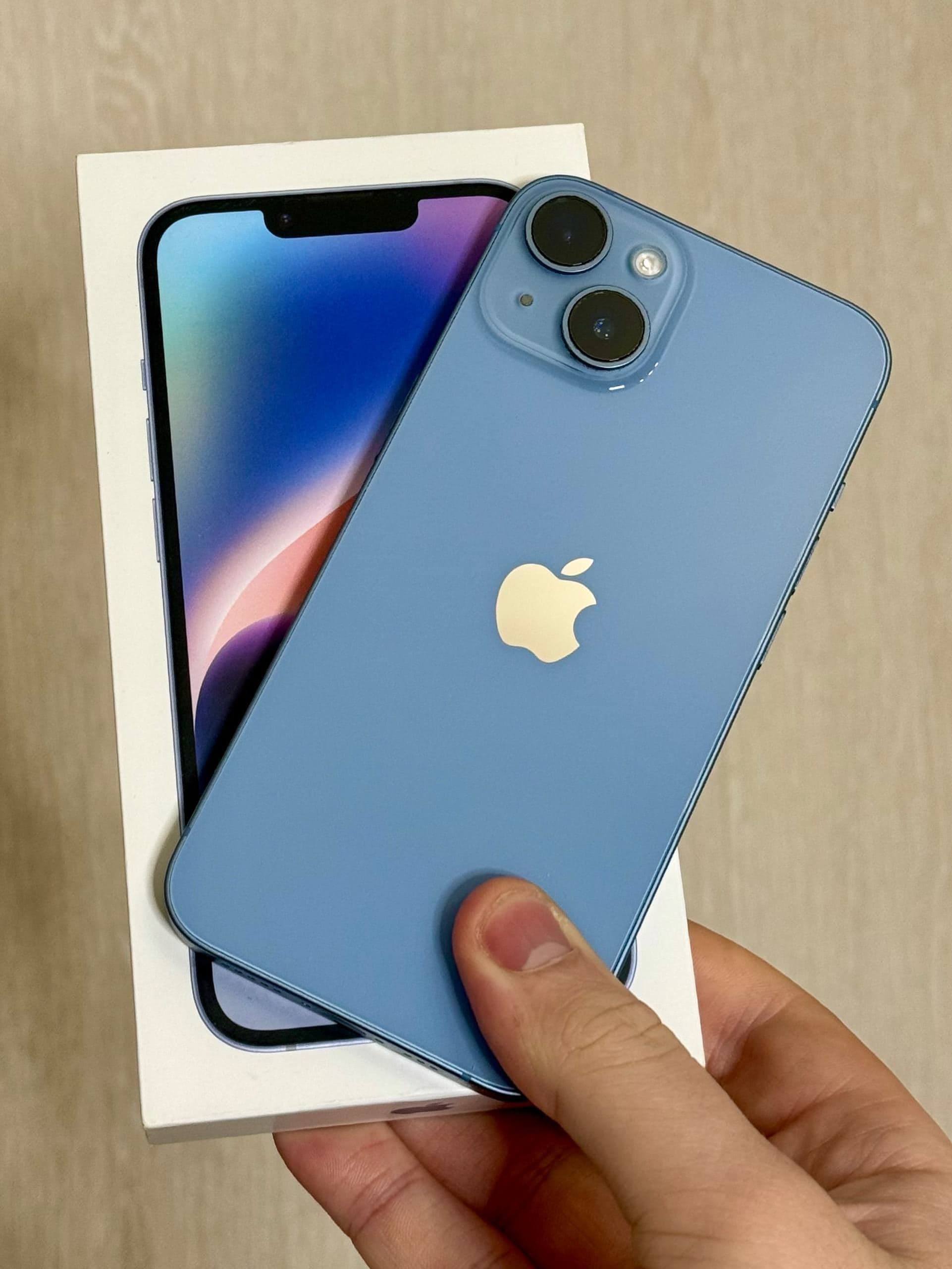 iPhone 14, 128 ГБ: корпус