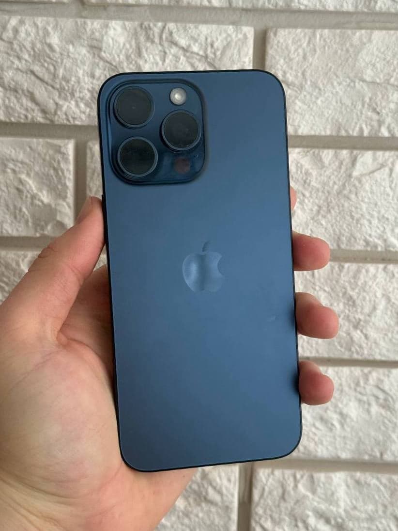 iPhone 15 Pro Max, 256 ГБ: корпус