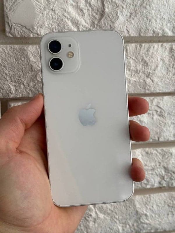 iPhone 12, 128 ГБ: корпус