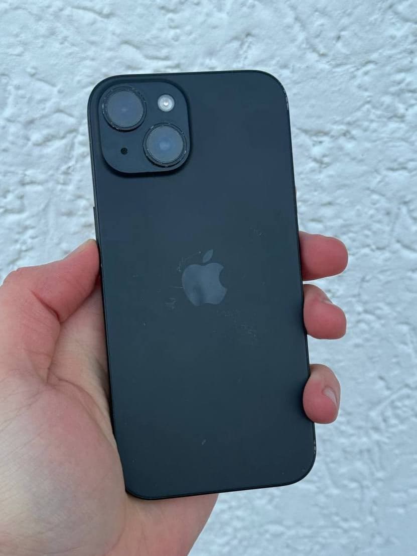 iPhone 15, 128 ГБ: корпус