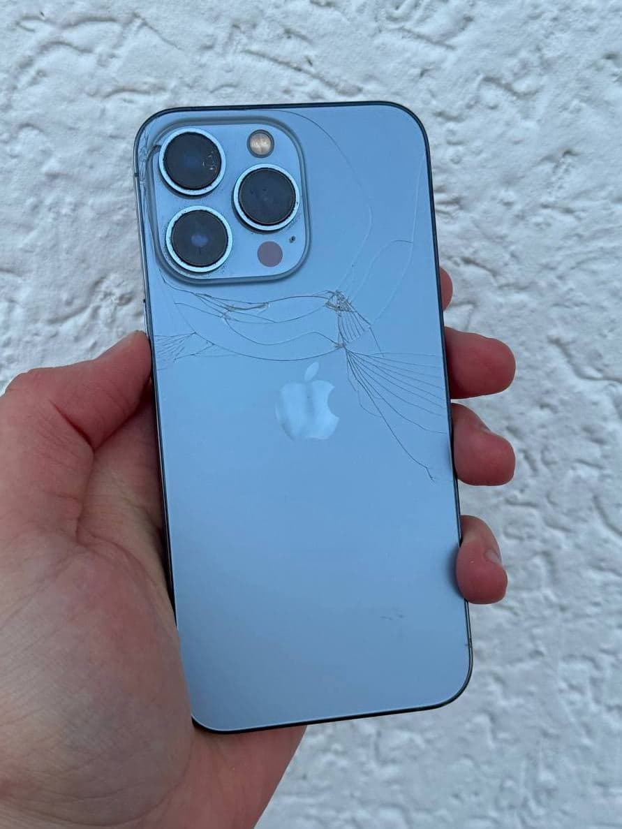 iPhone 13 Pro, 128 ГБ: корпус