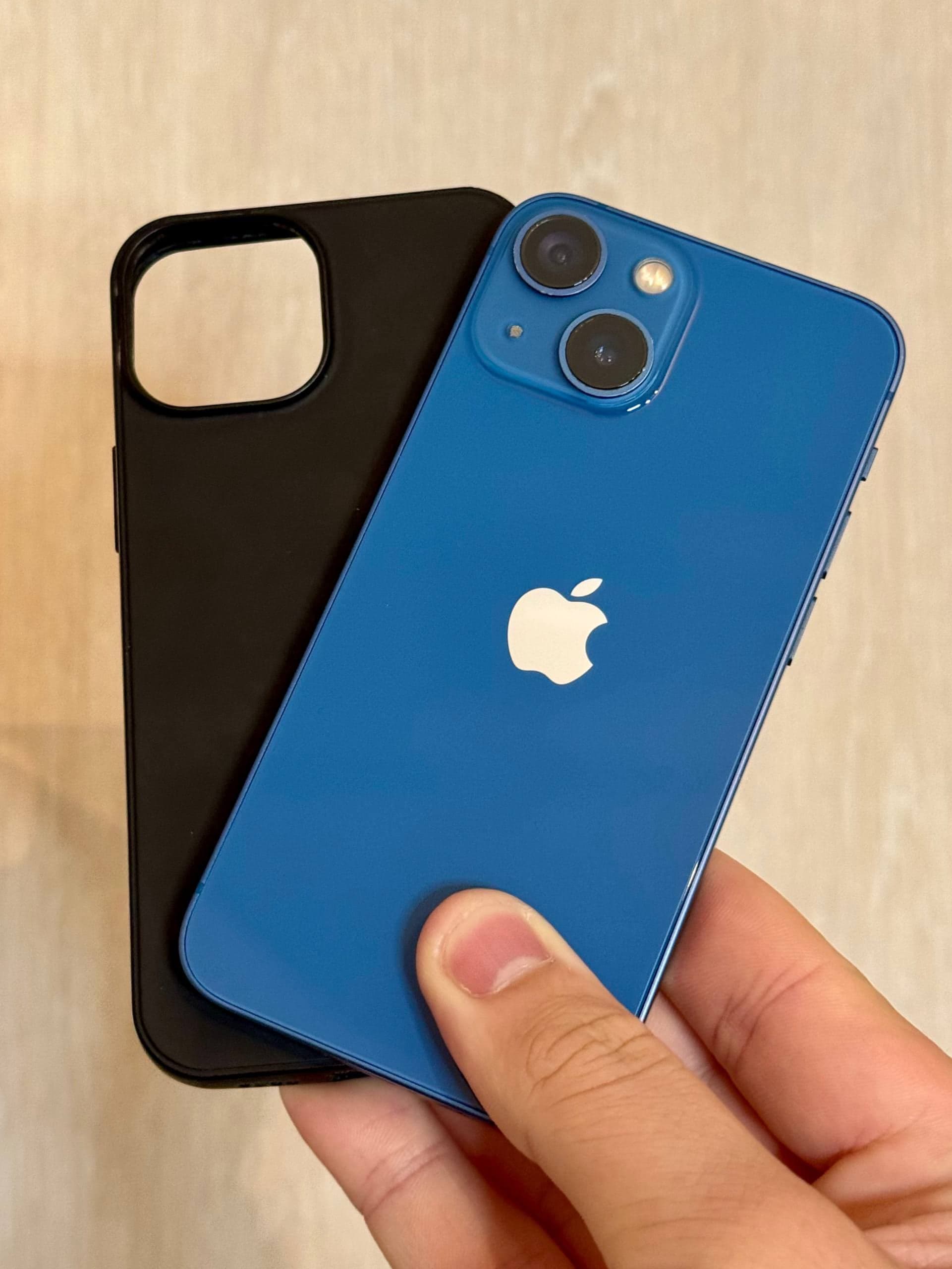 iPhone 13 mini, 128 ГБ: корпус