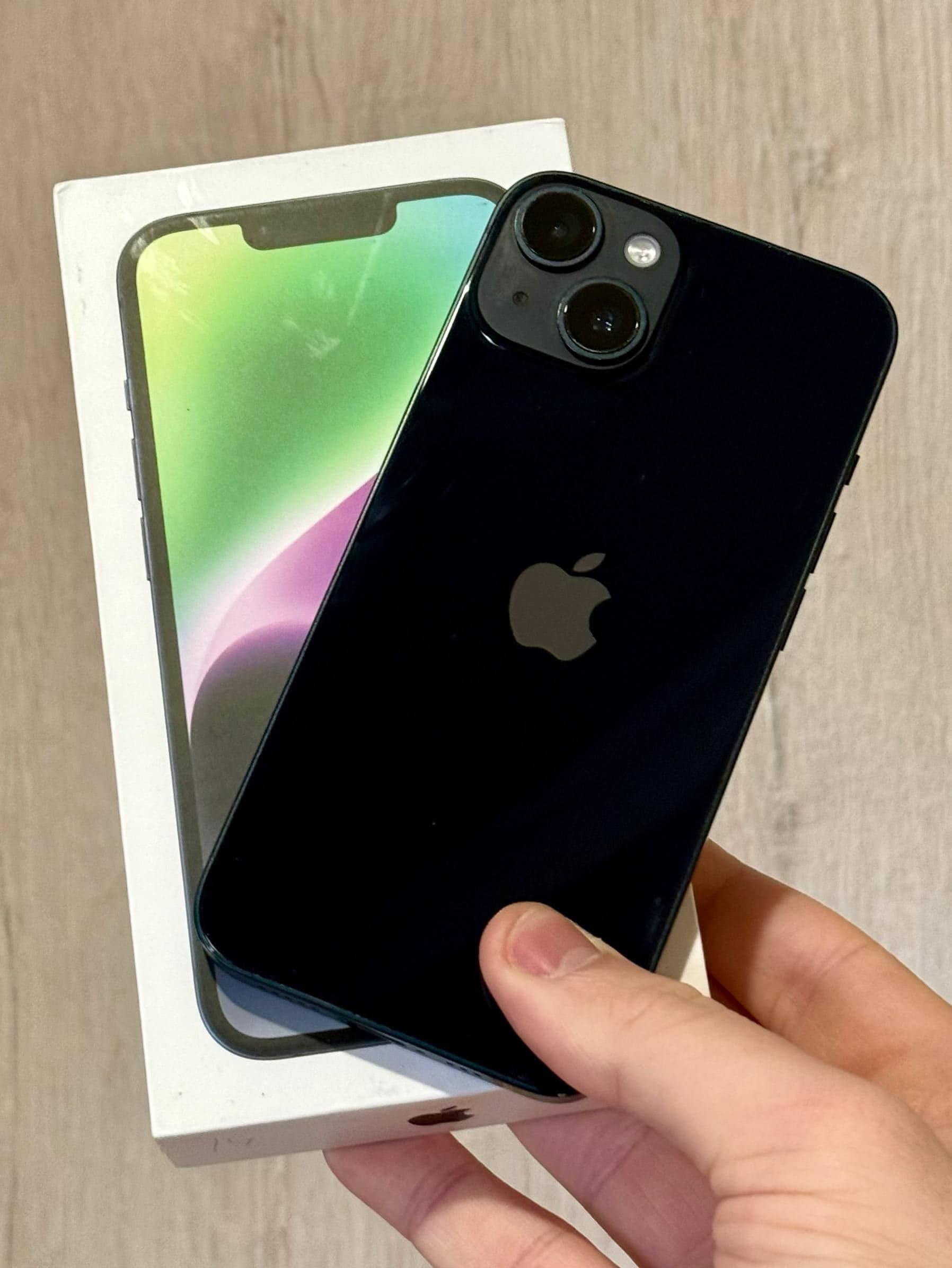 iPhone 14, 128 ГБ: корпус
