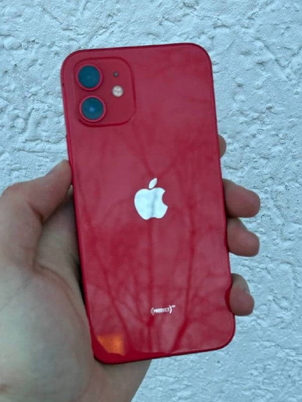 iPhone 12, 128 ГБ: корпус