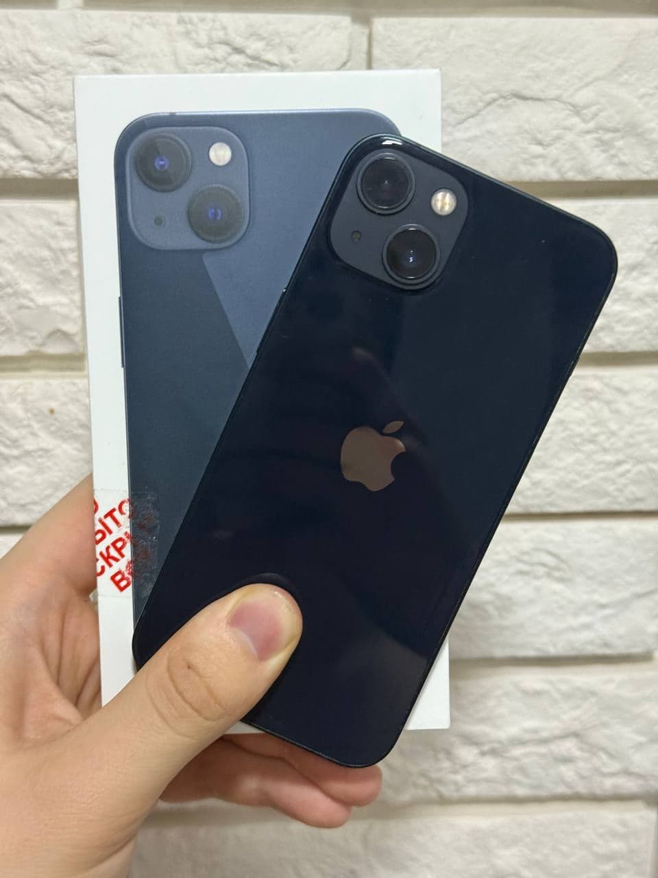 iPhone 13, 128 ГБ: корпус