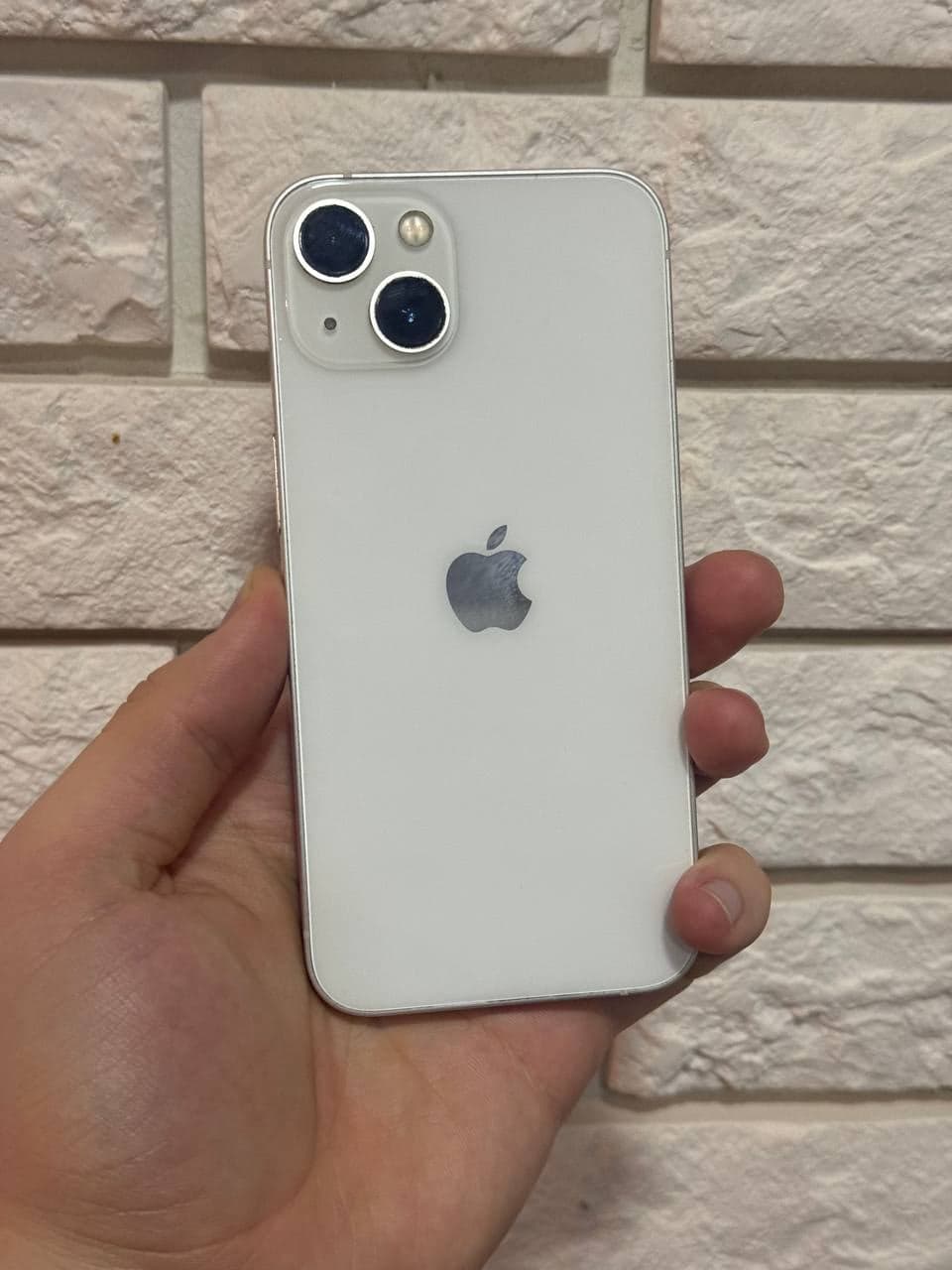 iPhone 13, 128 ГБ: корпус