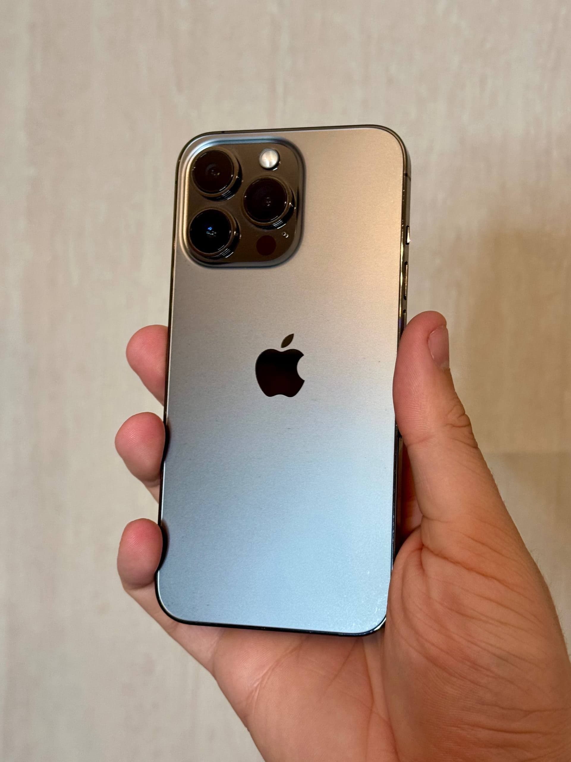 iPhone 13 Pro, 128 ГБ: корпус