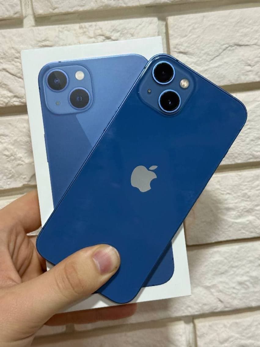 iPhone 13, 256 ГБ: корпус