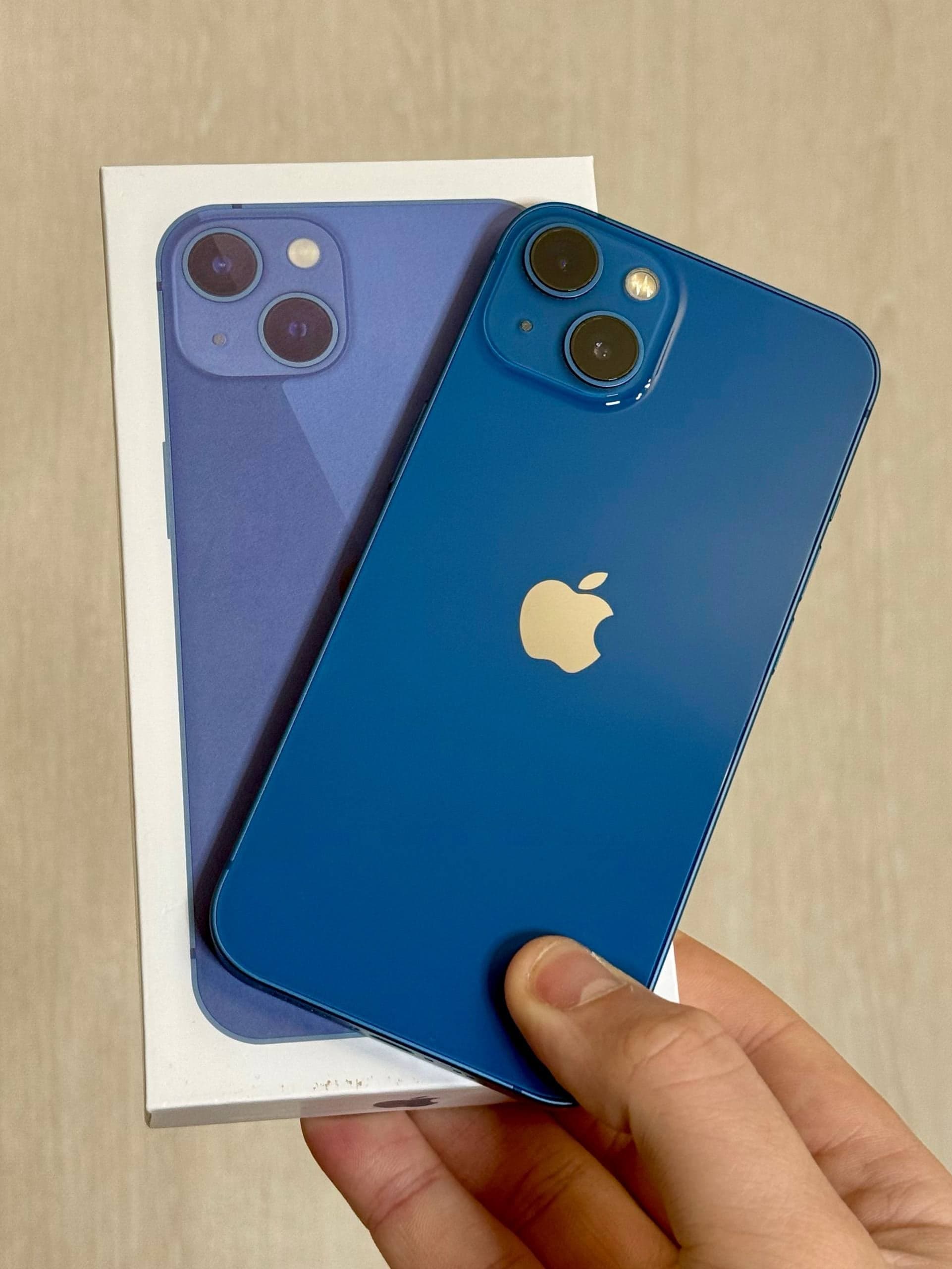 iPhone 13, 128 ГБ: корпус
