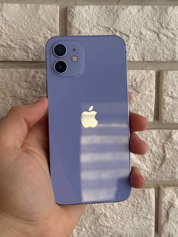 iPhone 12, 64 ГБ: корпус