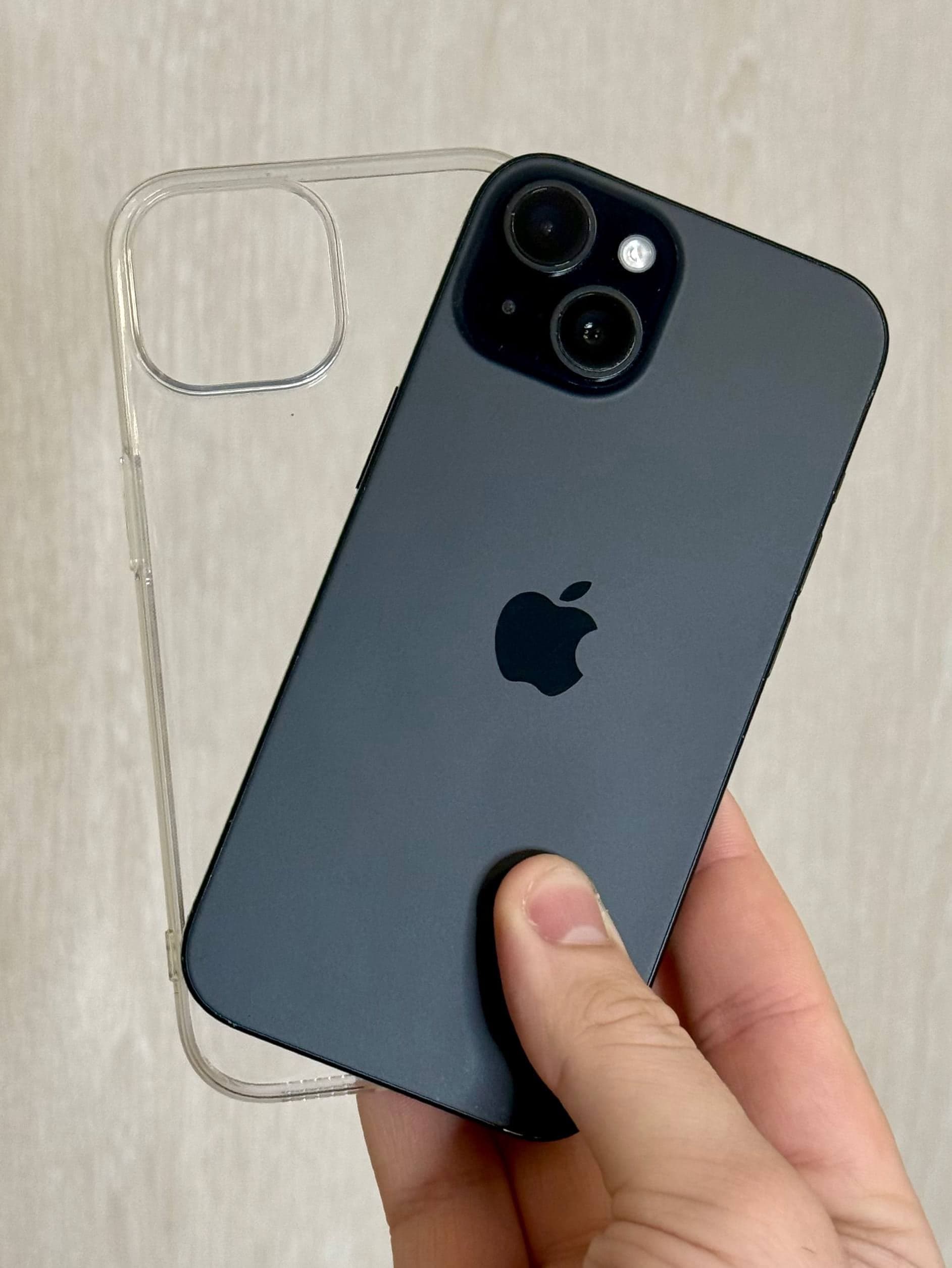 iPhone 15, 128 ГБ: корпус