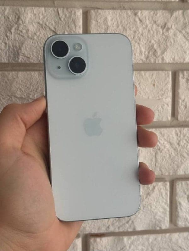 iPhone 15, 128 ГБ: корпус