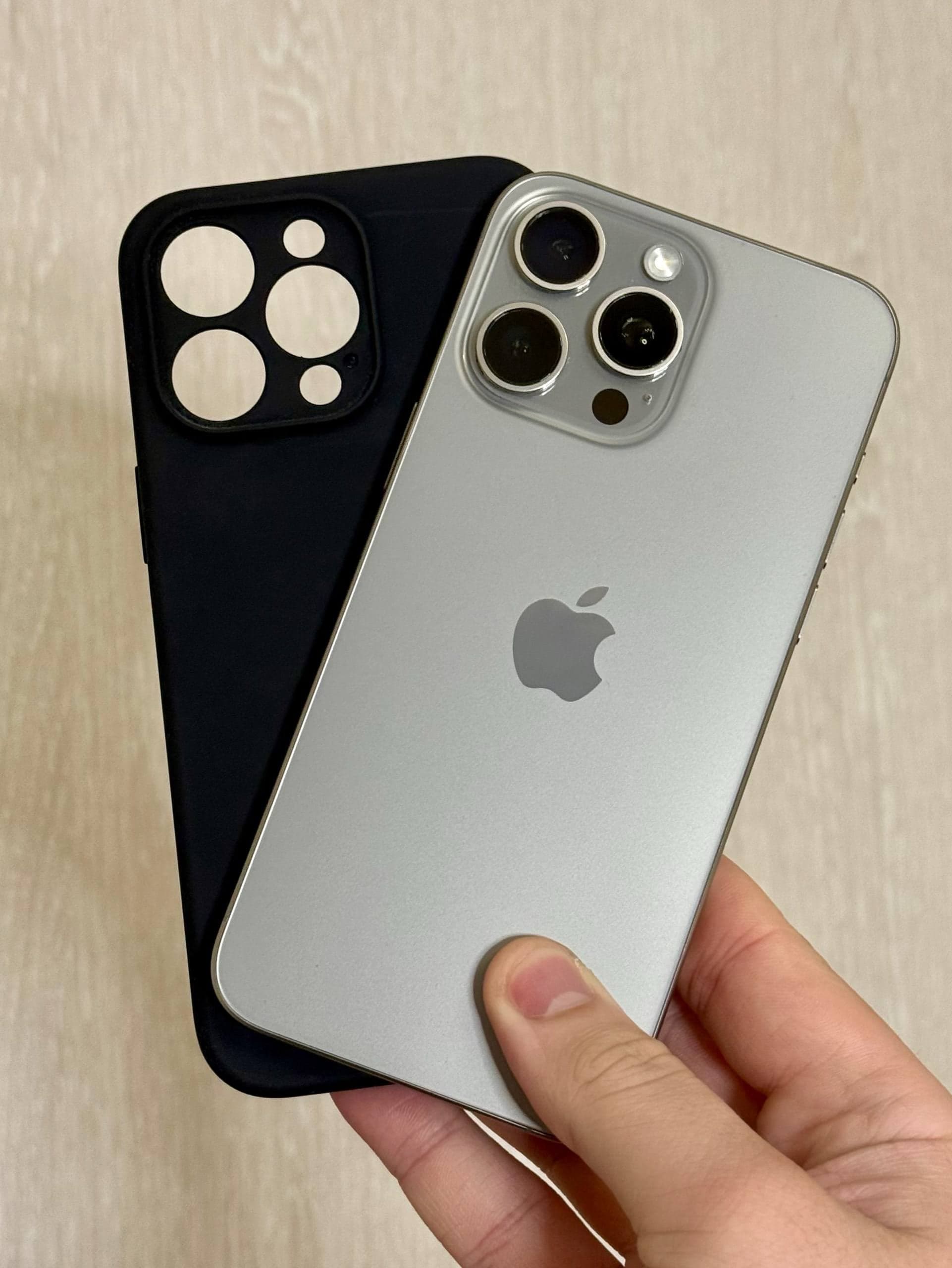 iPhone 15 Pro Max, 256 ГБ: корпус