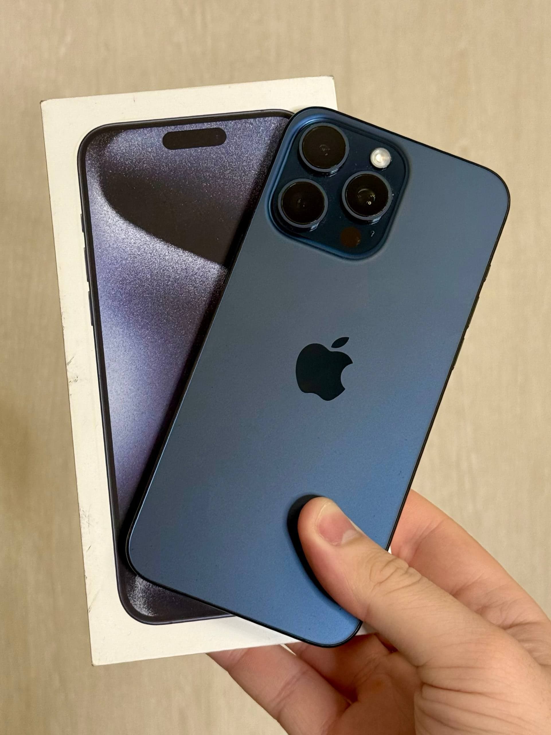 iPhone 15 Pro Max, 256 ГБ: корпус