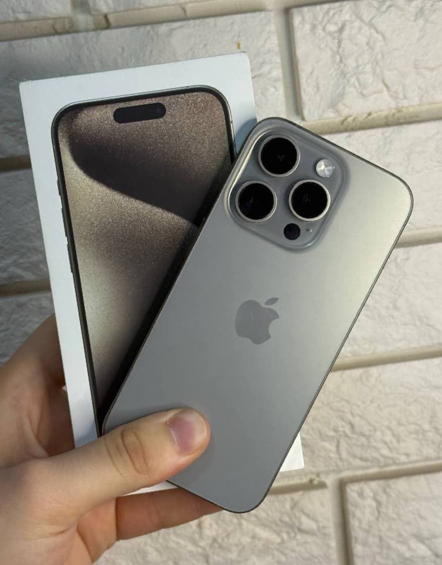 iPhone 15 Pro, 128 ГБ: корпус