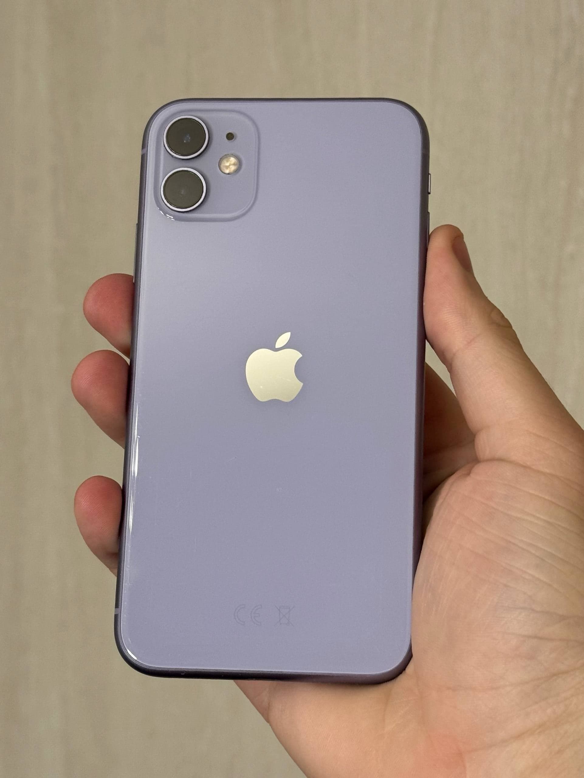 iPhone 11, 128 ГБ: корпус
