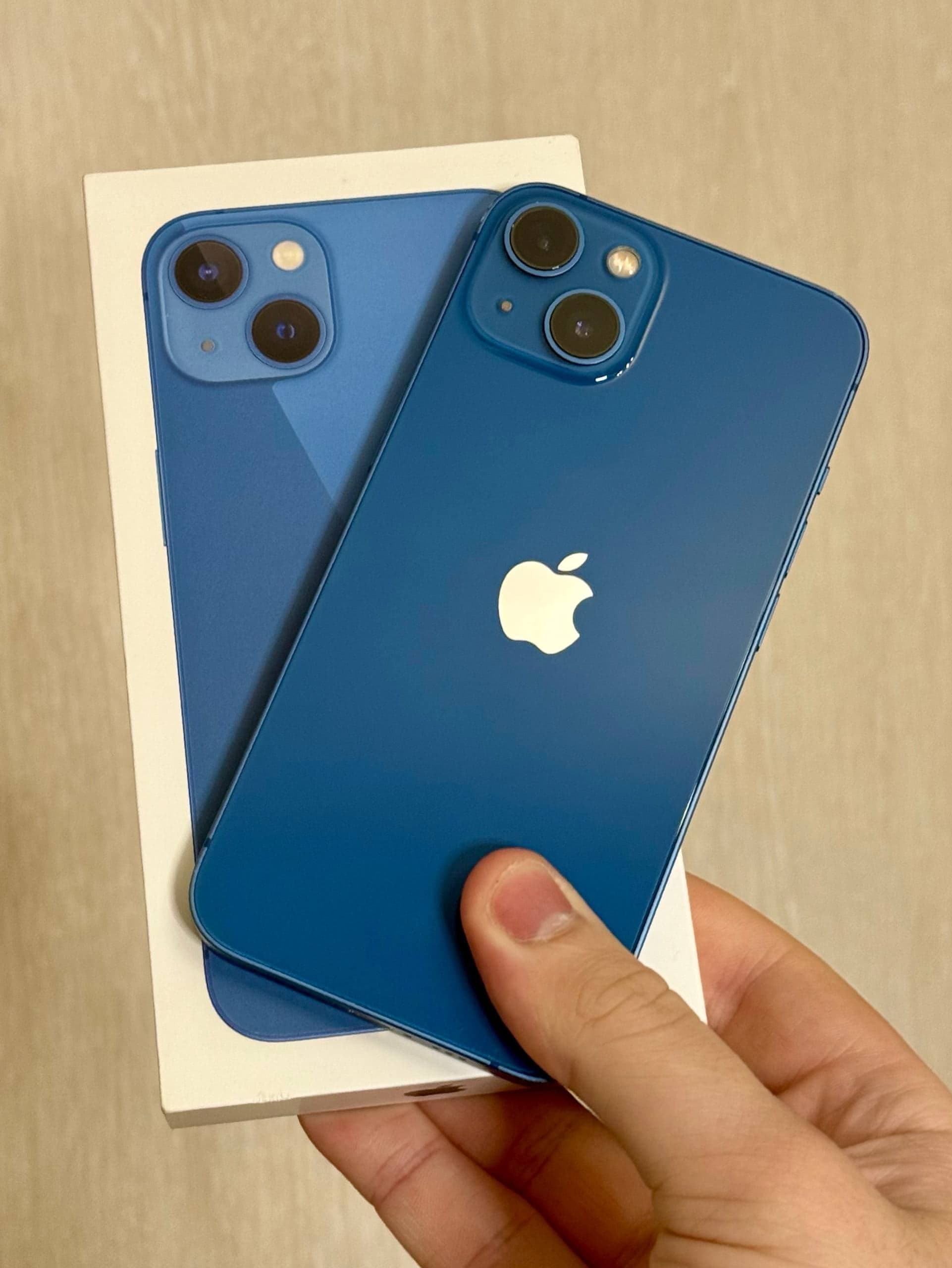 iPhone 13, 128 ГБ: корпус