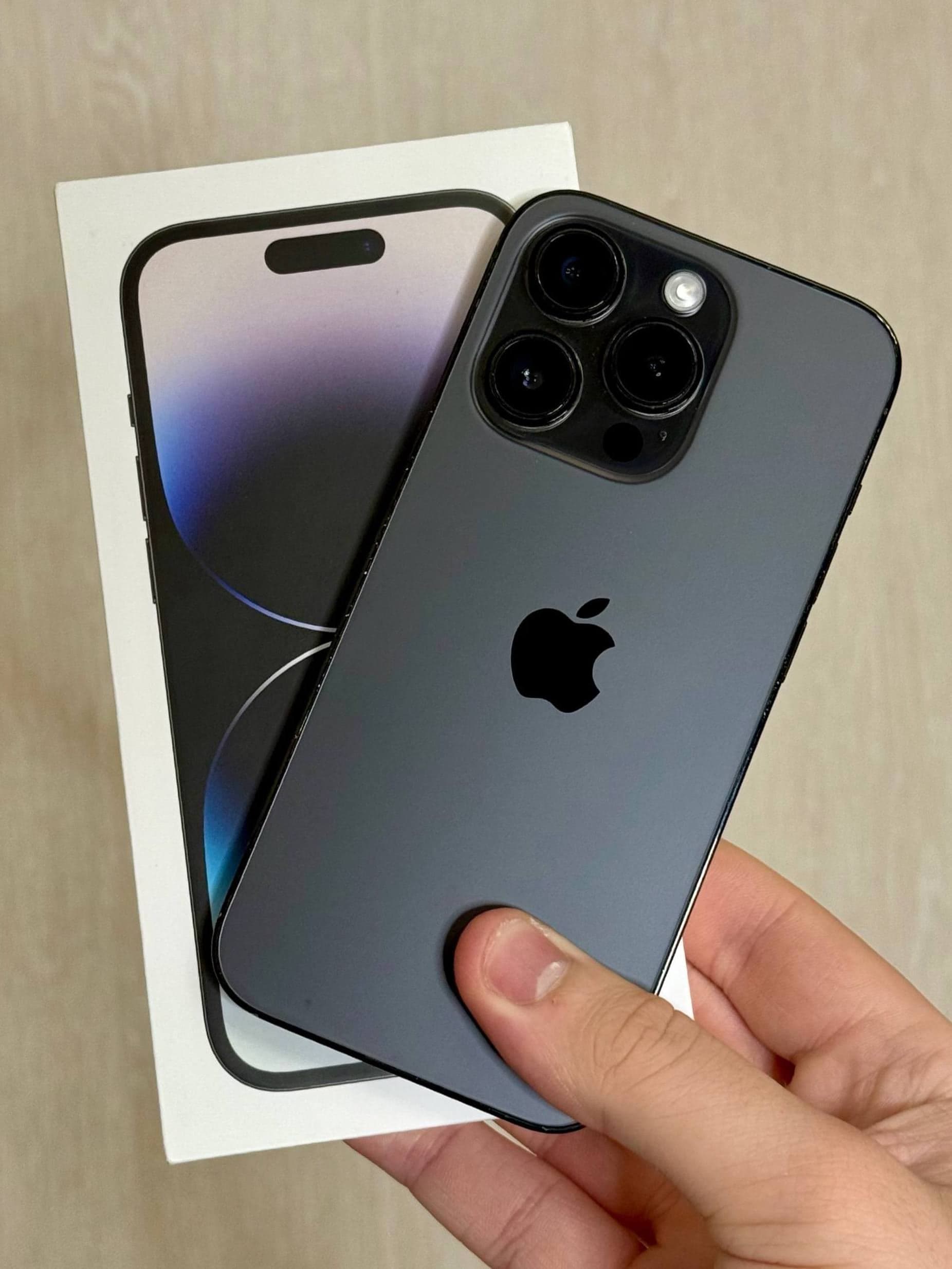 iPhone 14 Pro, 256 ГБ: корпус