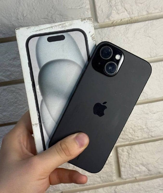 iPhone 15, 256 ГБ: корпус