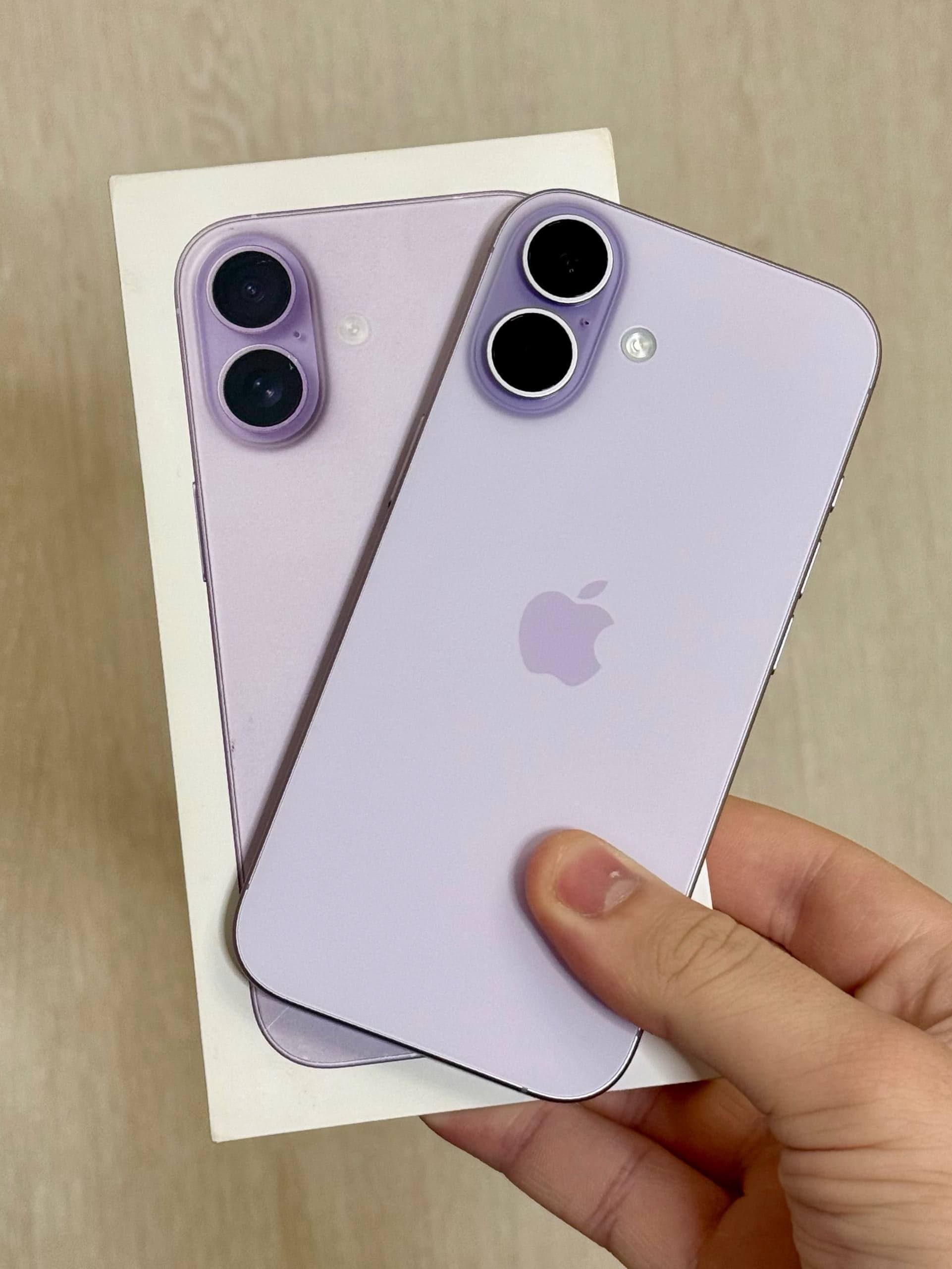 iPhone 17, 256 ГБ: корпус