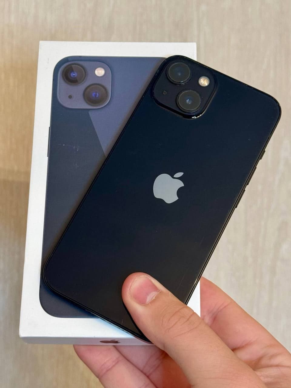 iPhone 13, 128 ГБ: корпус