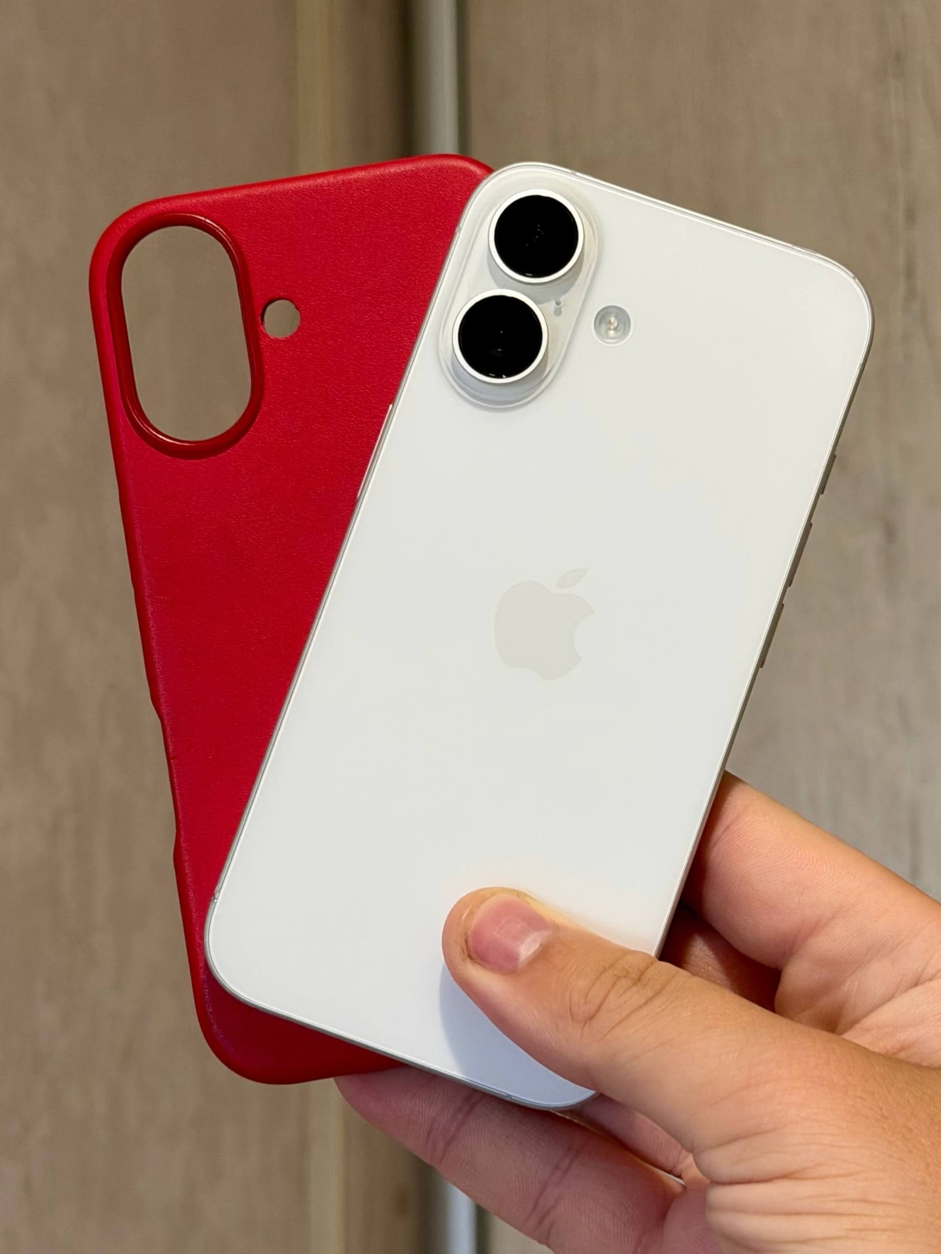 iPhone 16, 256 ГБ: корпус