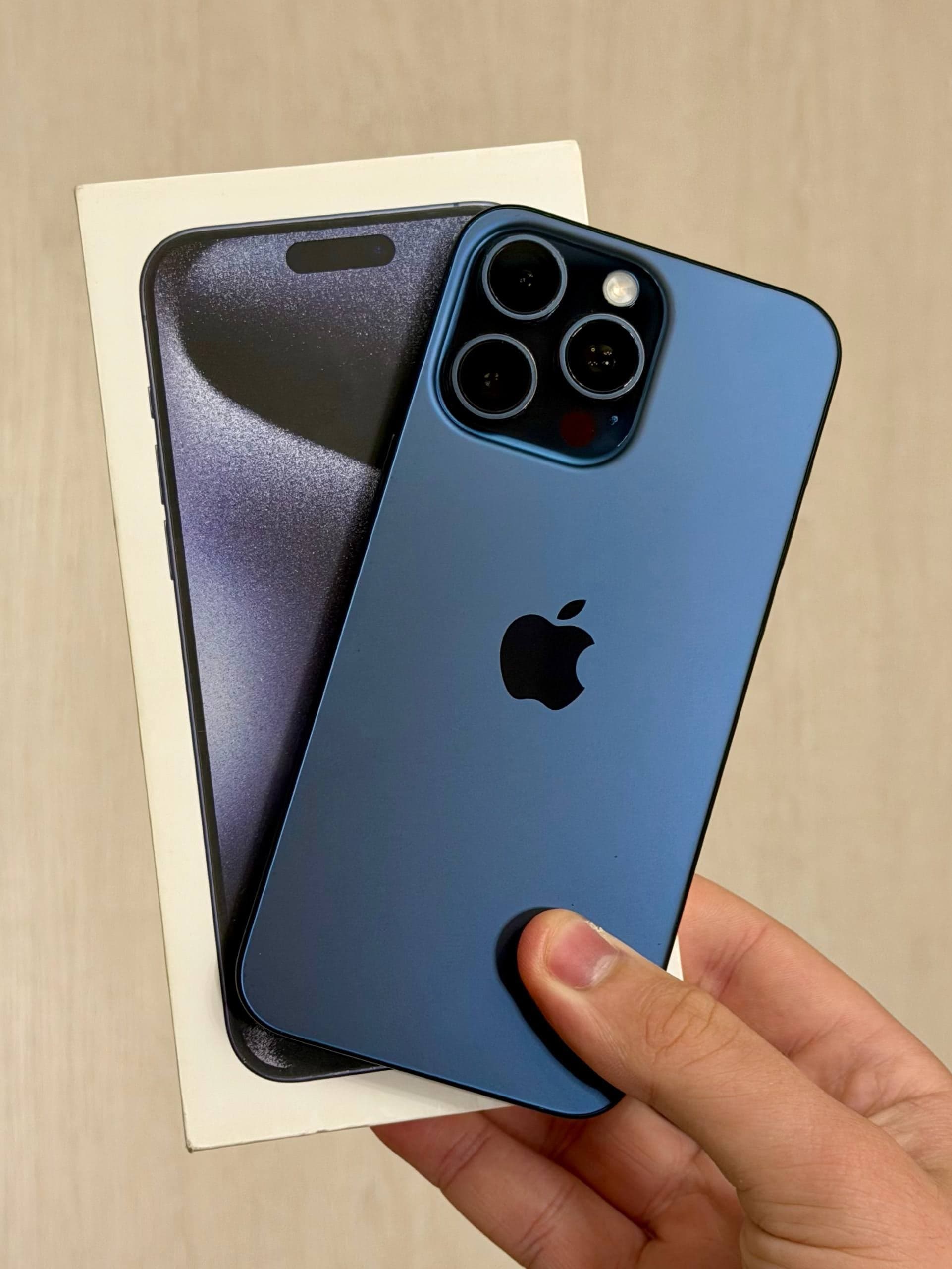 iPhone 15 Pro Max, 256 ГБ: корпус