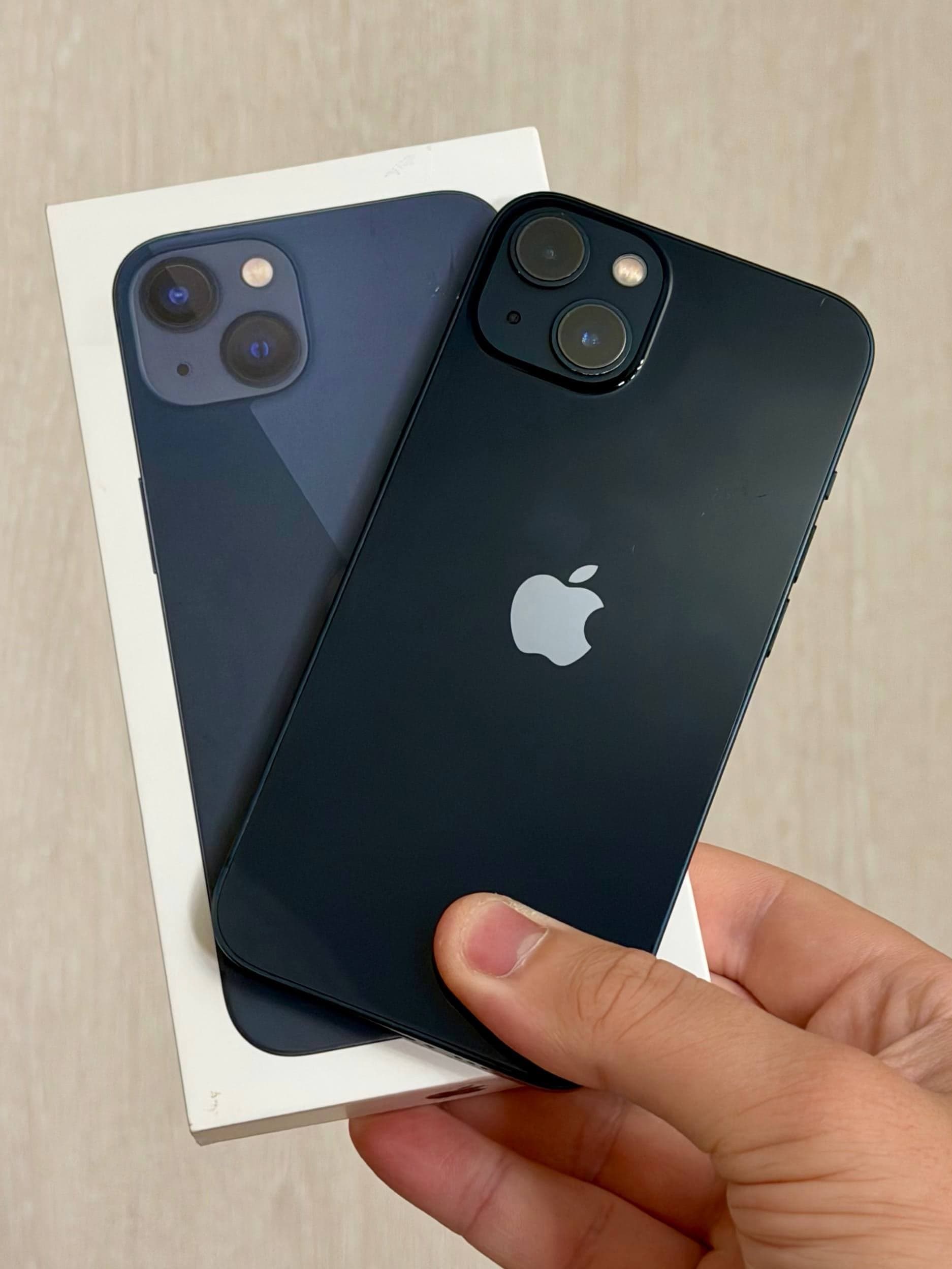 iPhone 13, 256 ГБ: корпус