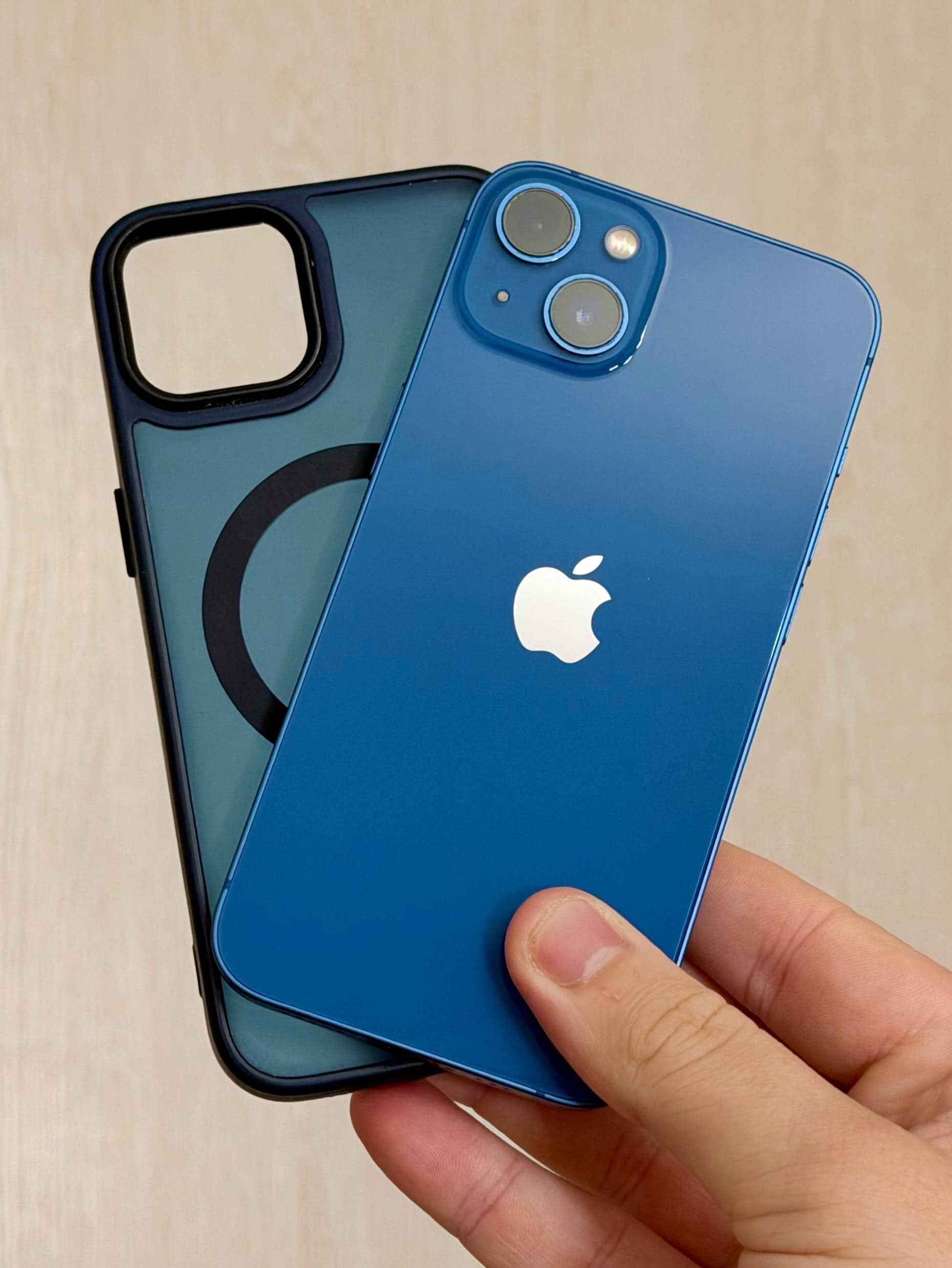 iPhone 13, 256 ГБ: корпус