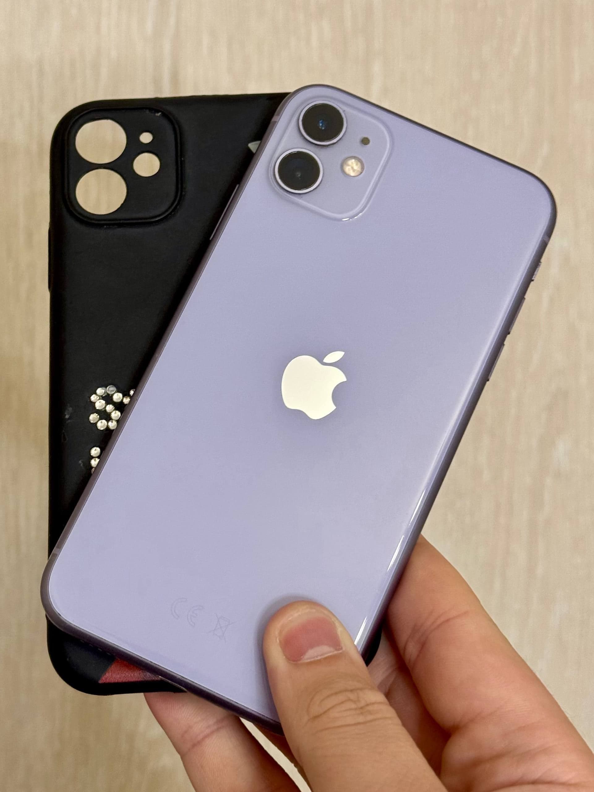 iPhone 11, 128 ГБ: корпус