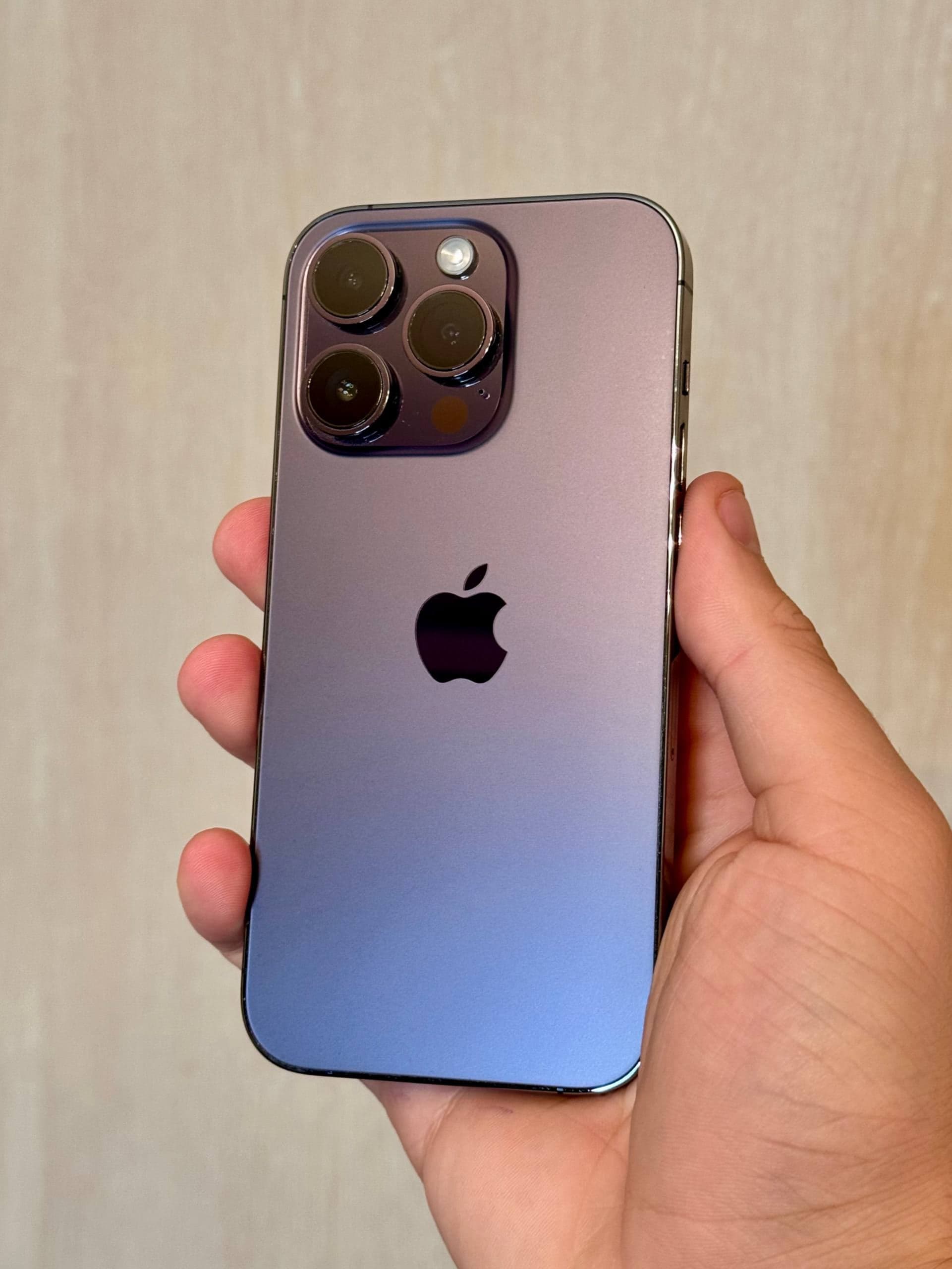 iPhone 14 Pro, 128 ГБ: корпус