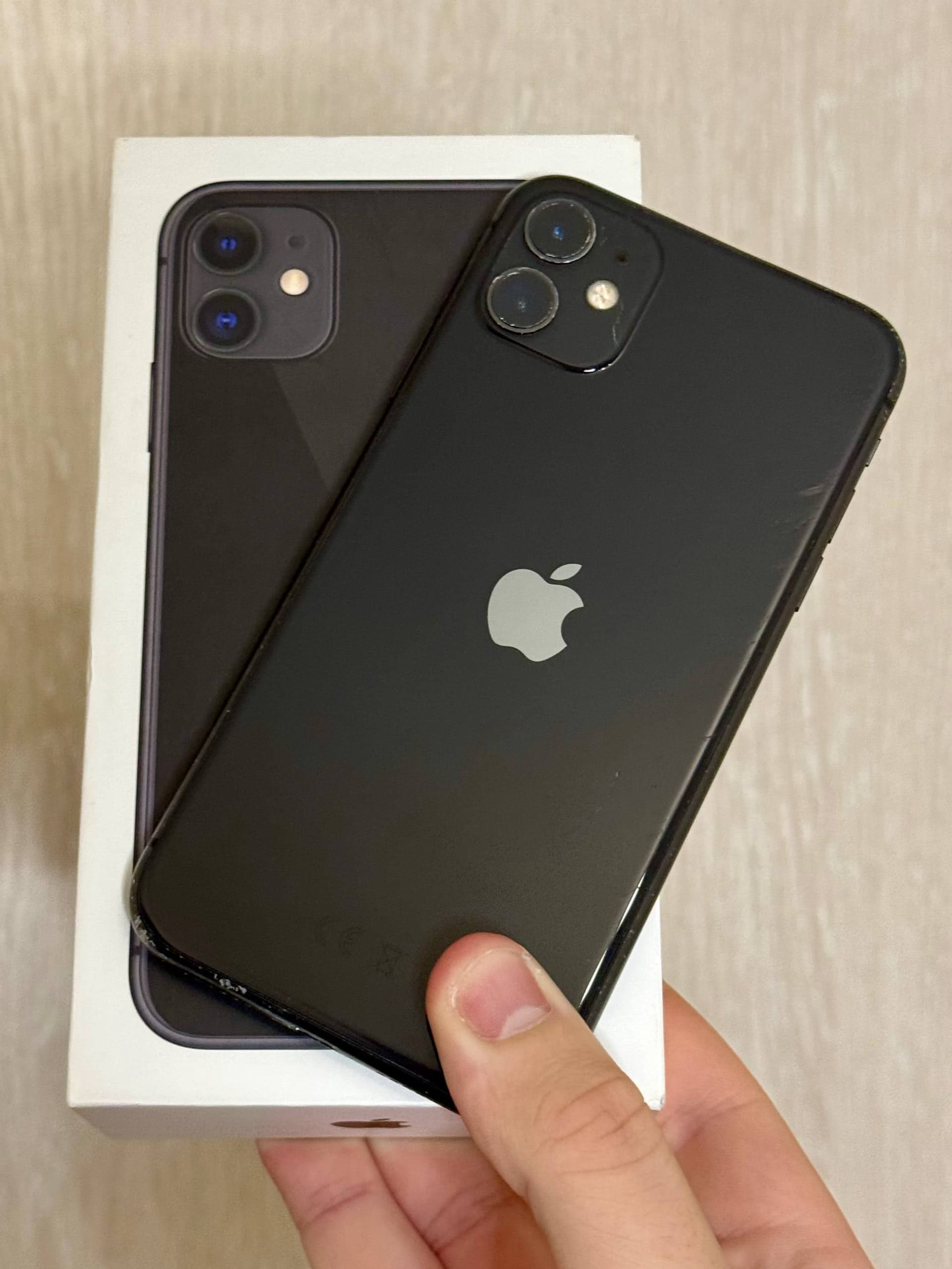iPhone 11, 128 ГБ: корпус