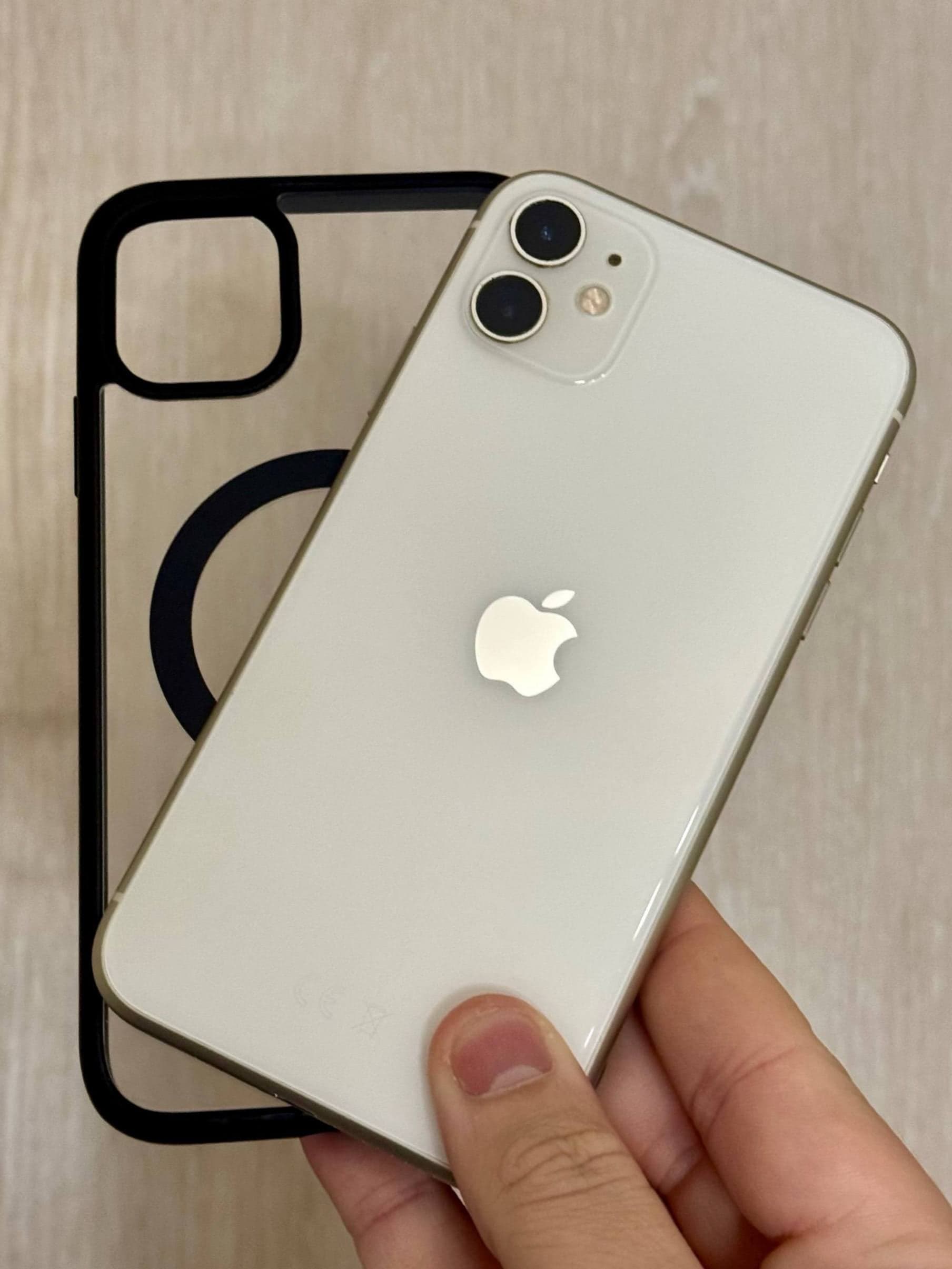 iPhone 11, 128 ГБ: корпус